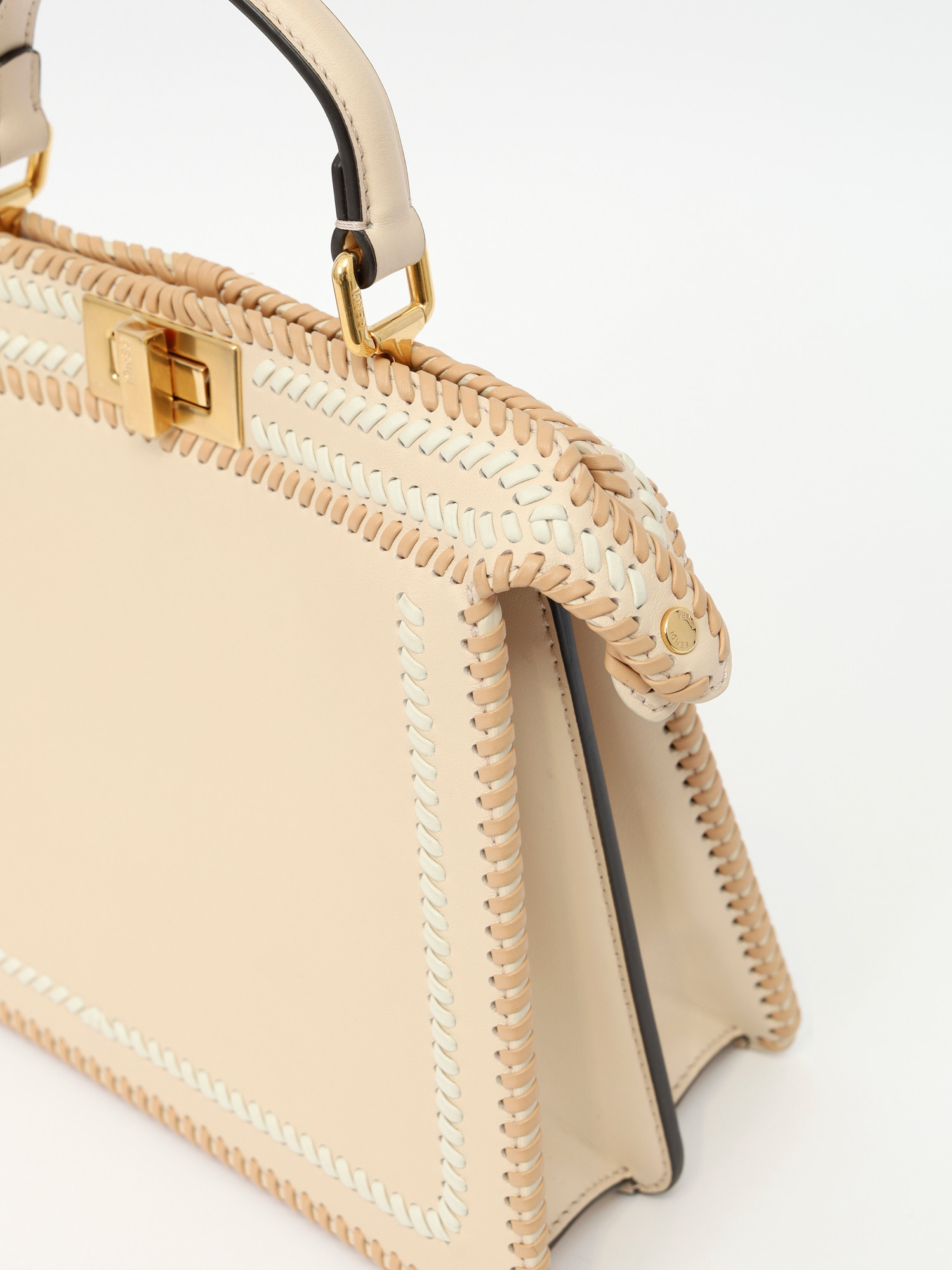 Сумки Fendi Peekaboo изображение #8