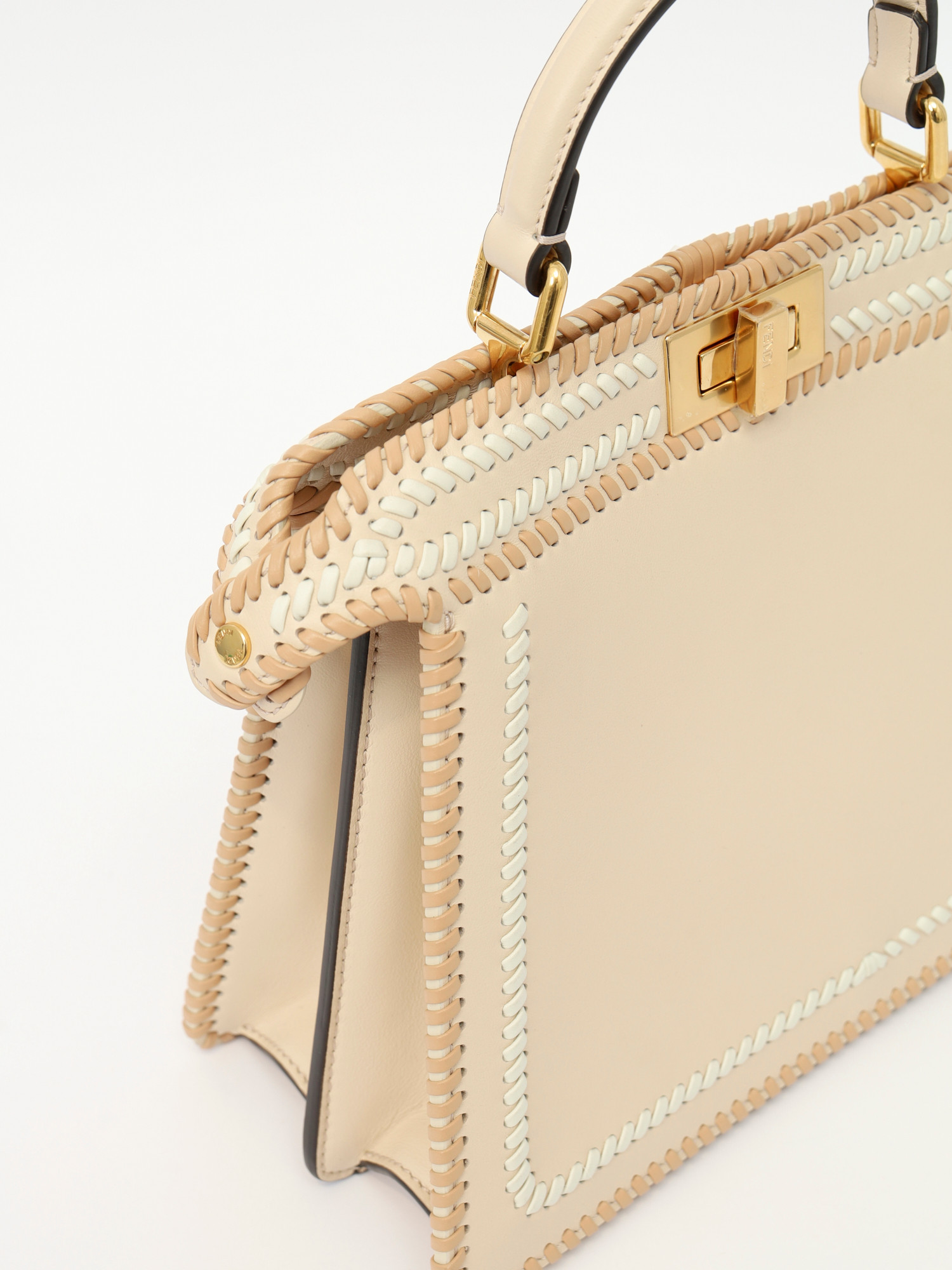 Сумки Fendi Peekaboo изображение #7