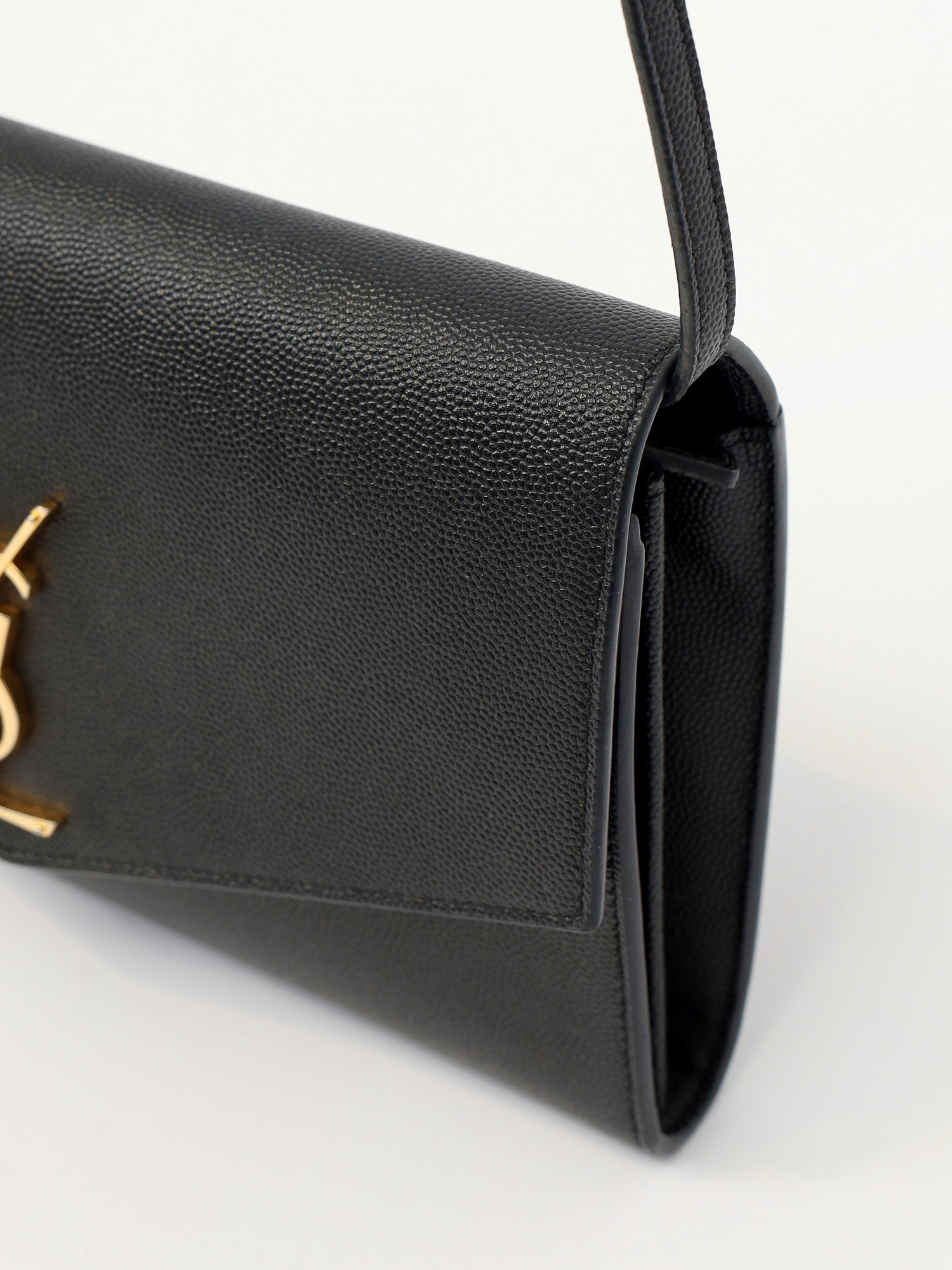 Сумки Saint Laurent Uptown изображение #8