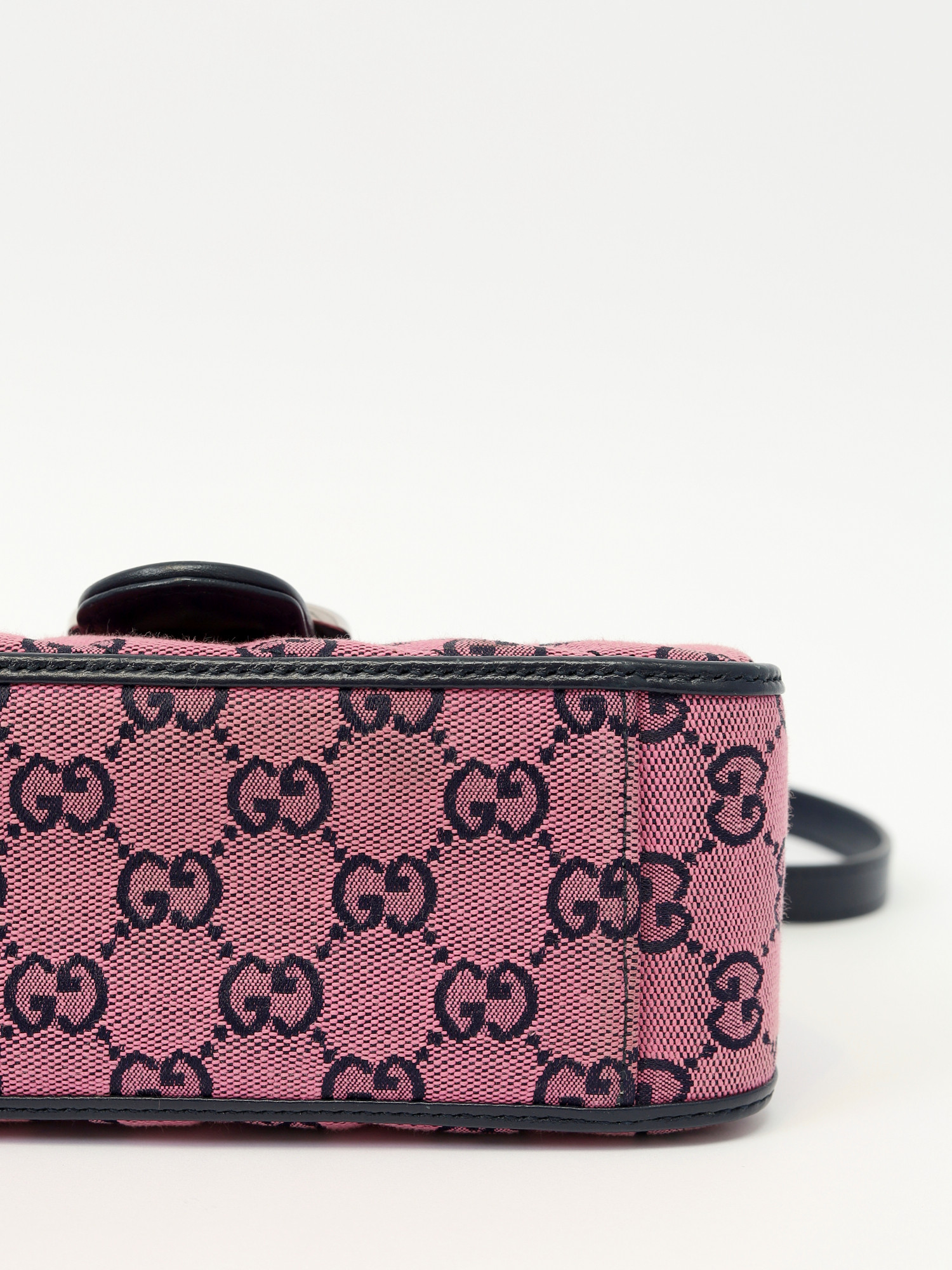 Сумки Gucci GG Marmont изображение #11