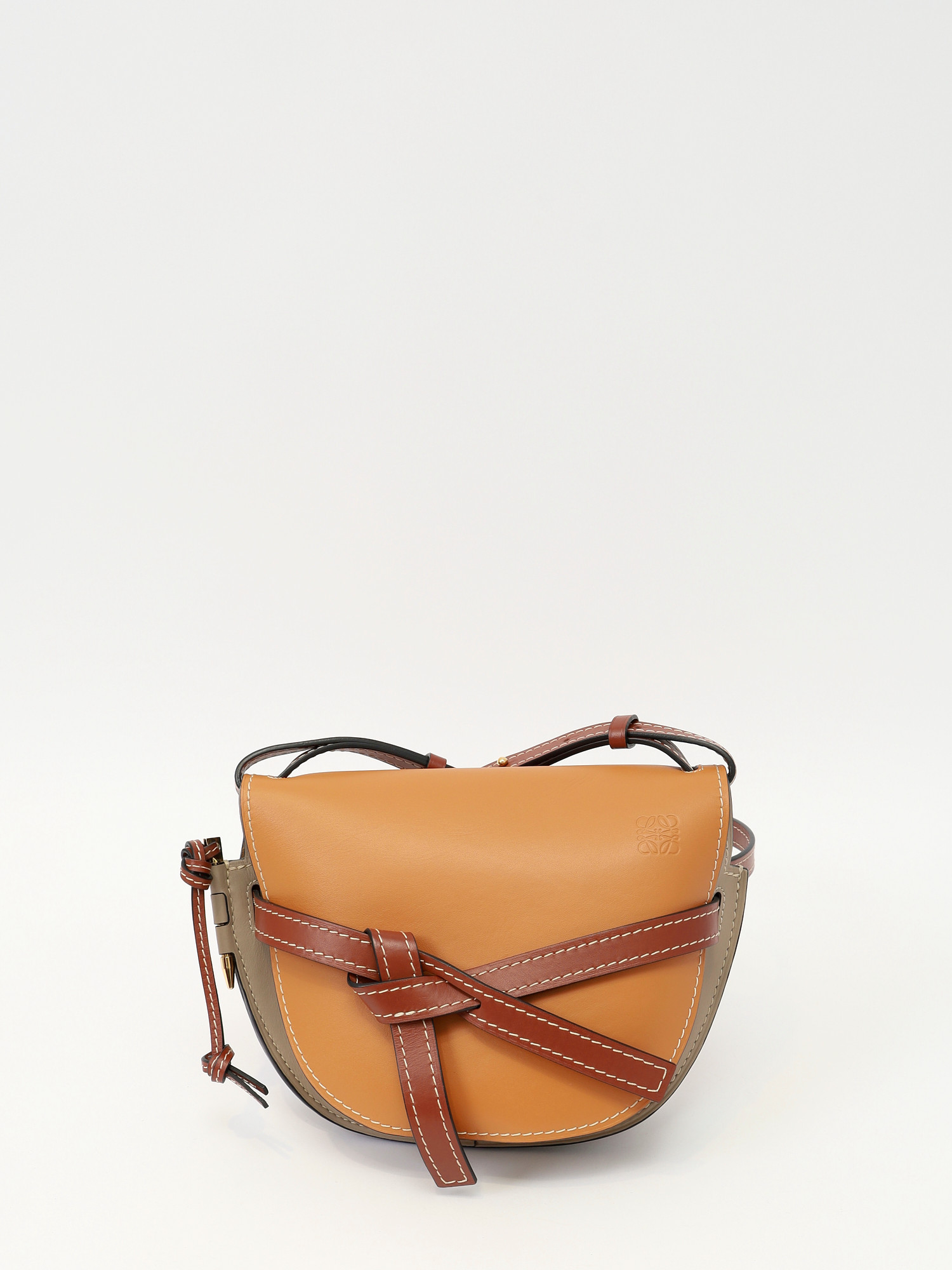 Сумки Loewe Gate изображение #1
