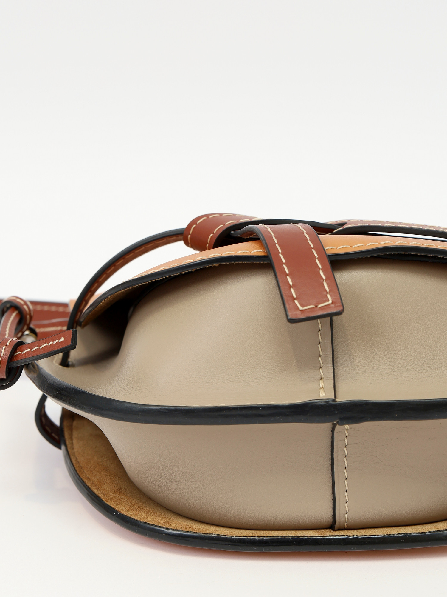 Сумки Loewe Gate изображение #9