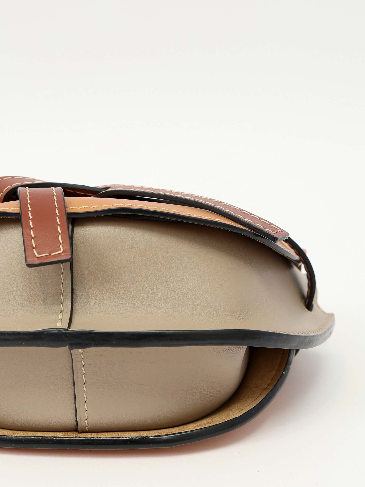 Сумки Loewe Gate изображение #10