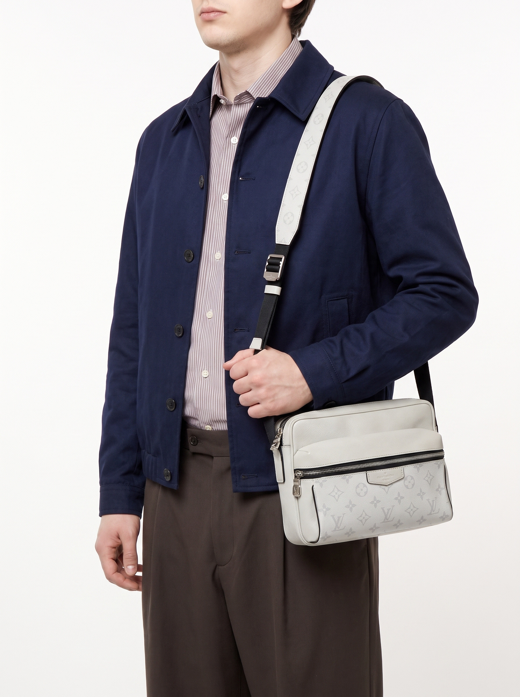 Сумки Louis Vuitton Outdoor изображение #2