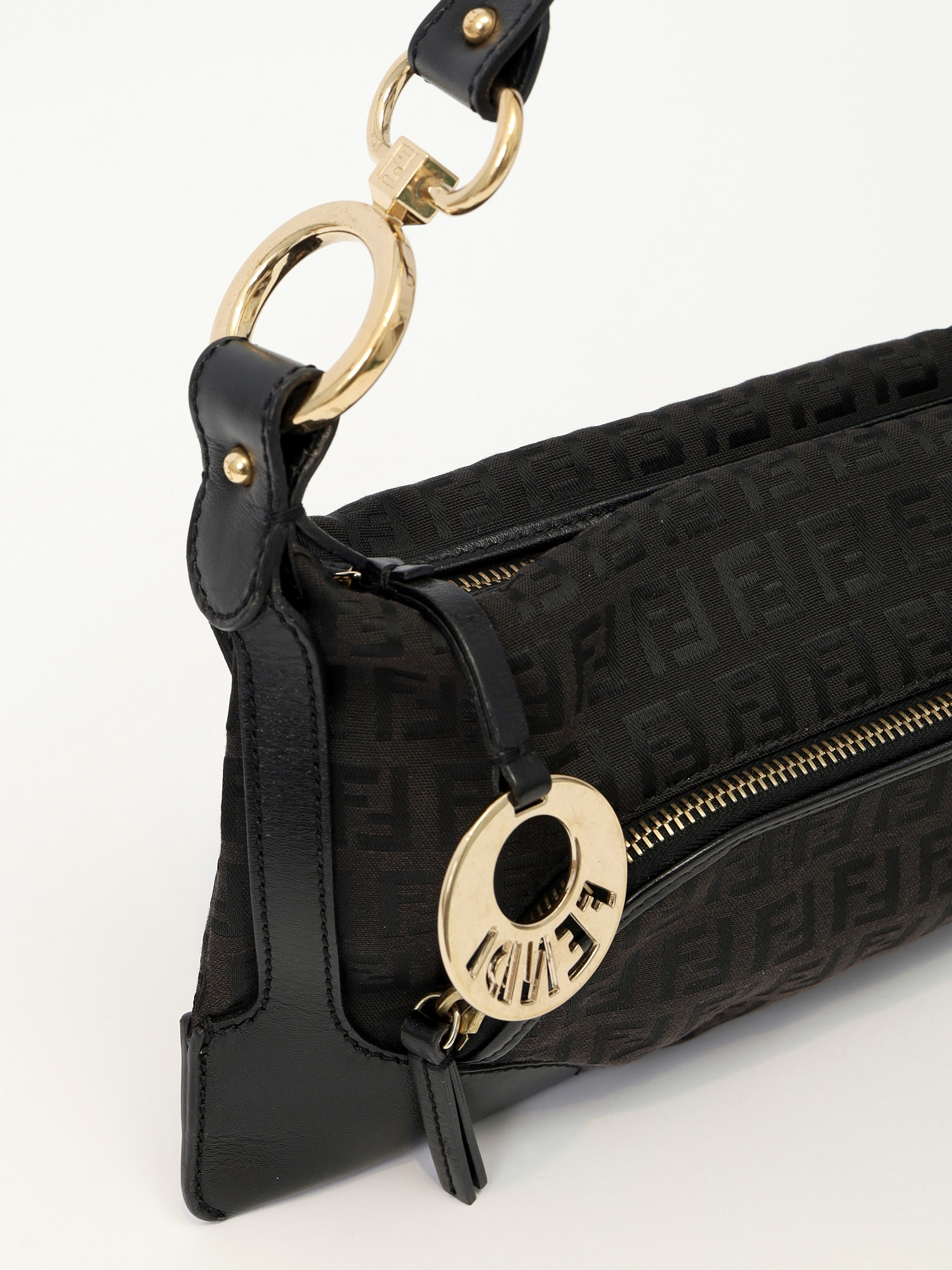 Сумки Fendi Baguette изображение #6