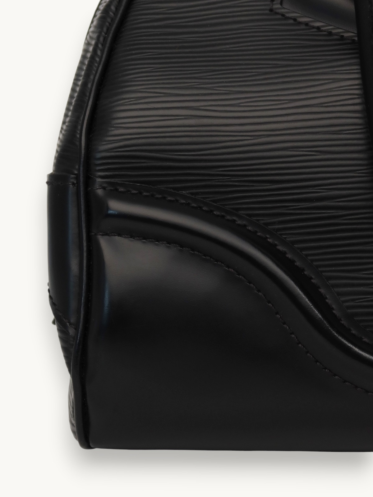Сумки Louis Vuitton Bowling Montaigne изображение #10