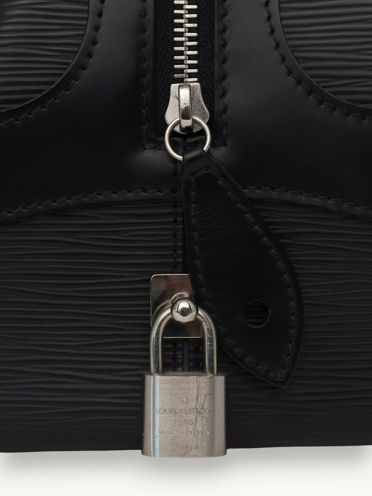 Сумки Louis Vuitton Bowling Montaigne изображение #7