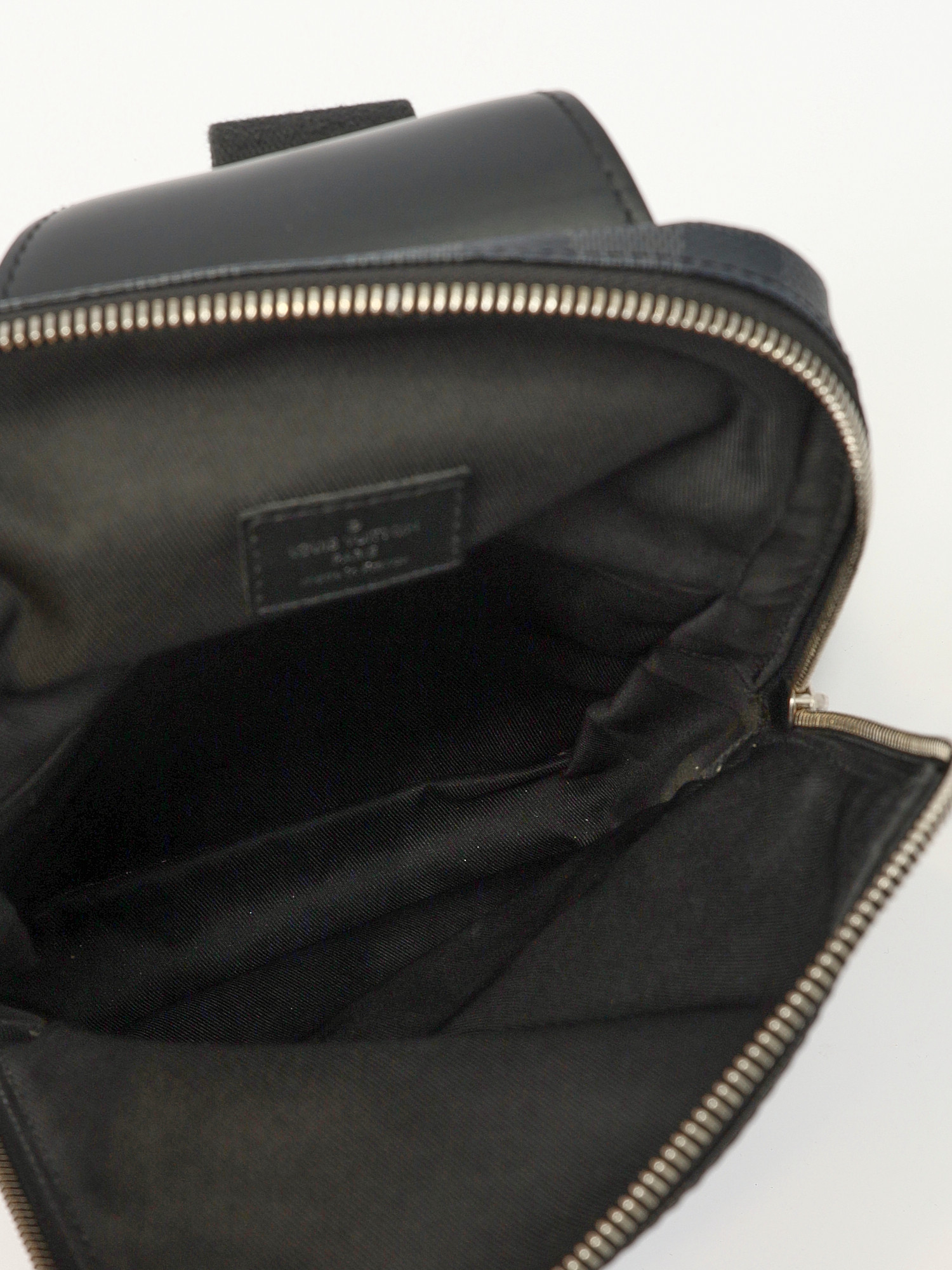 Сумки Louis Vuitton Avenue изображение #11