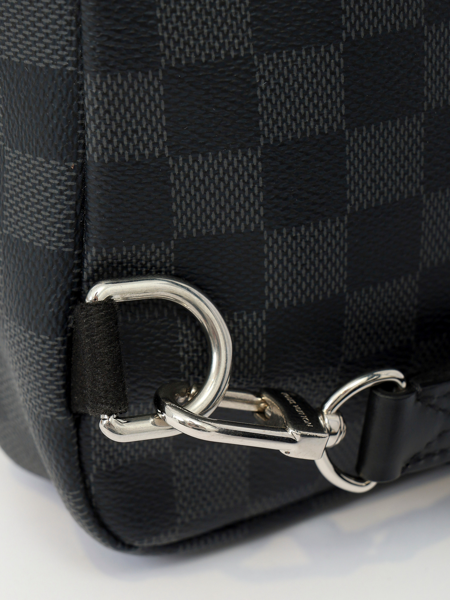 Сумки Louis Vuitton Avenue изображение #8