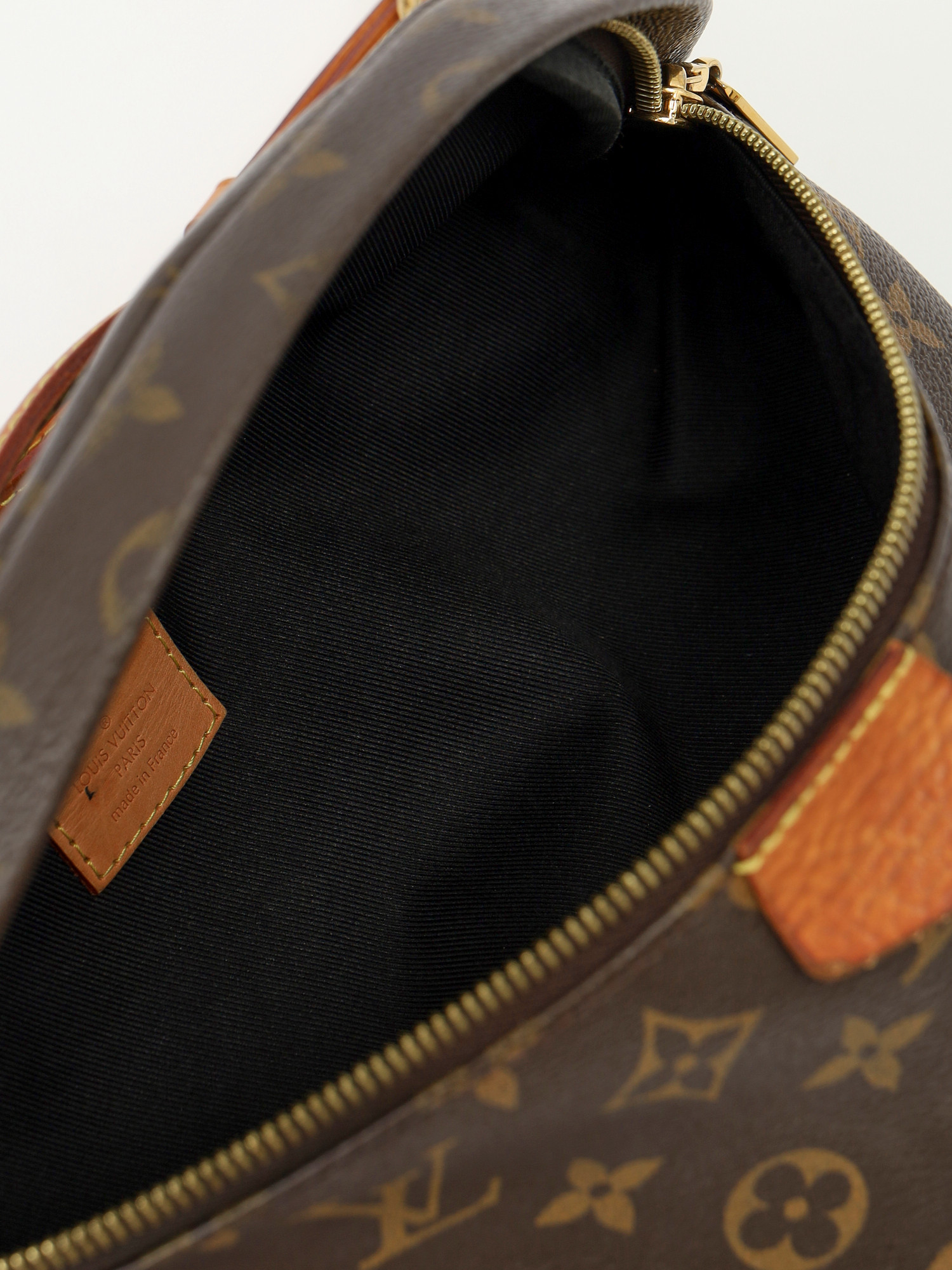 Сумки Louis Vuitton Bumbag изображение #12
