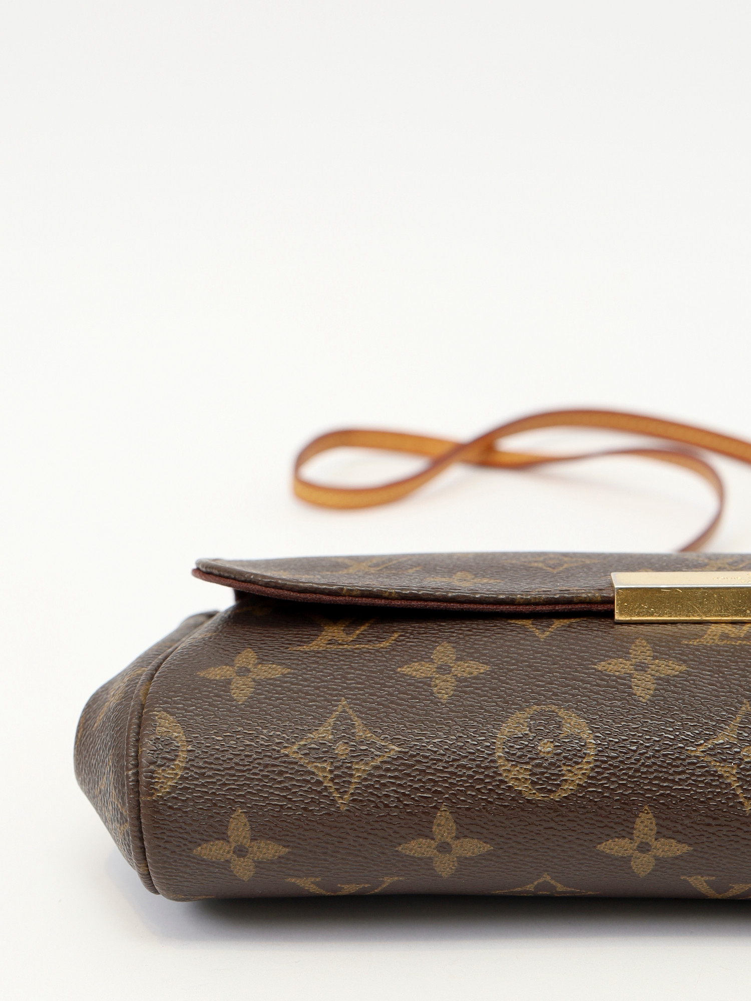 Сумки Louis Vuitton Favorite изображение #9
