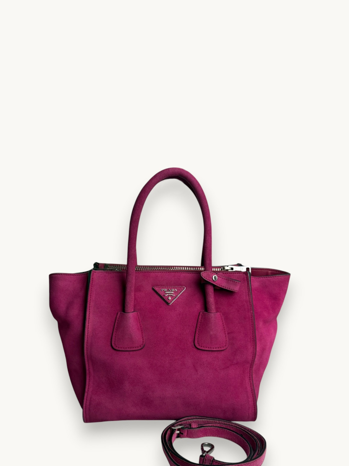 Сумки Prada изображение #1