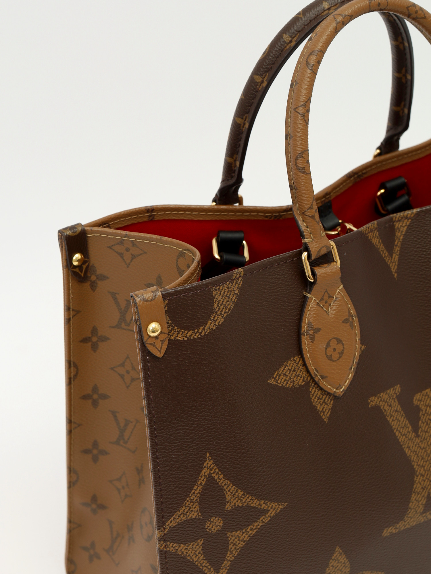 Сумки Louis Vuitton OntheGo изображение #6
