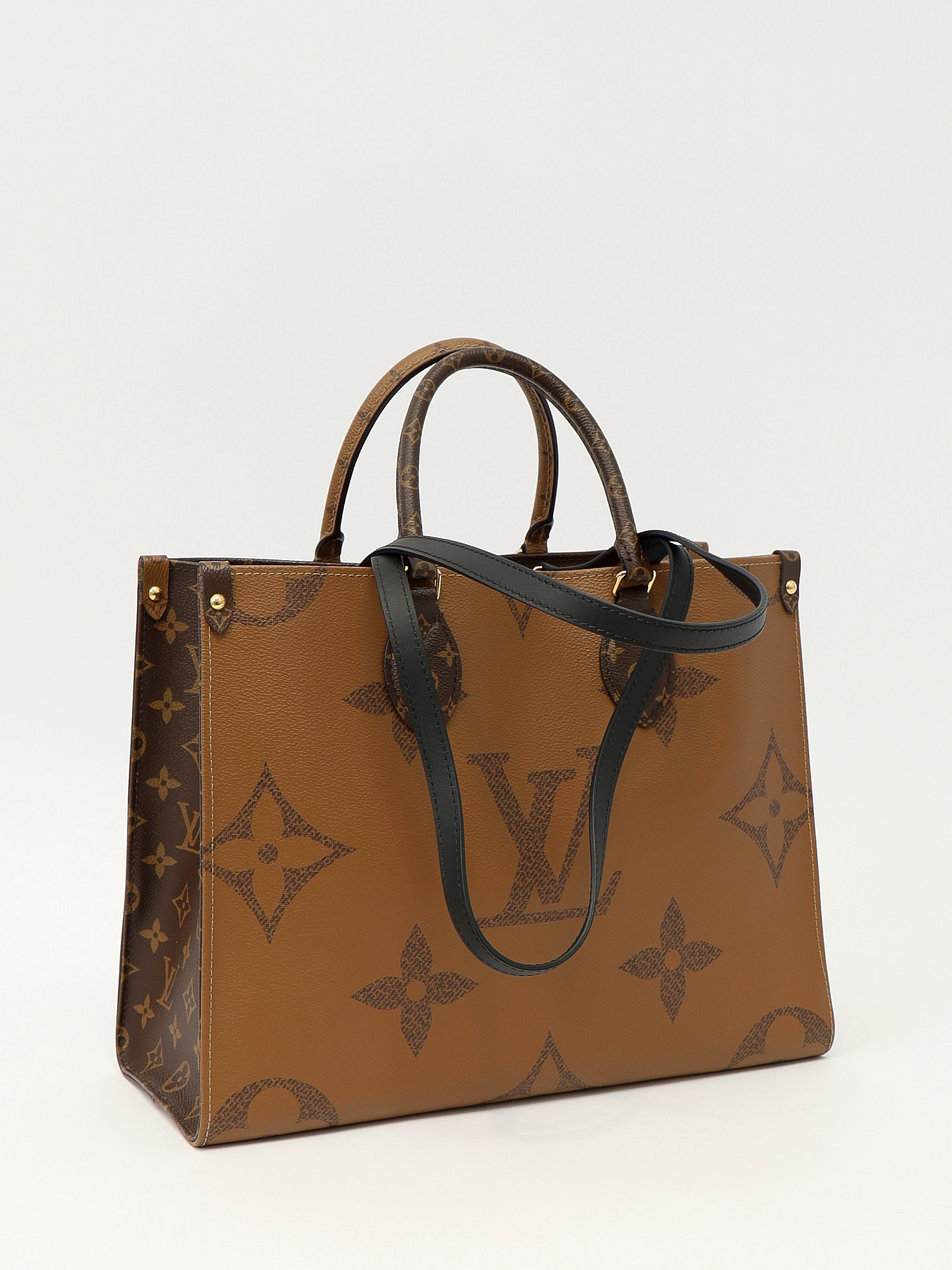 Сумки Louis Vuitton OntheGo изображение #4