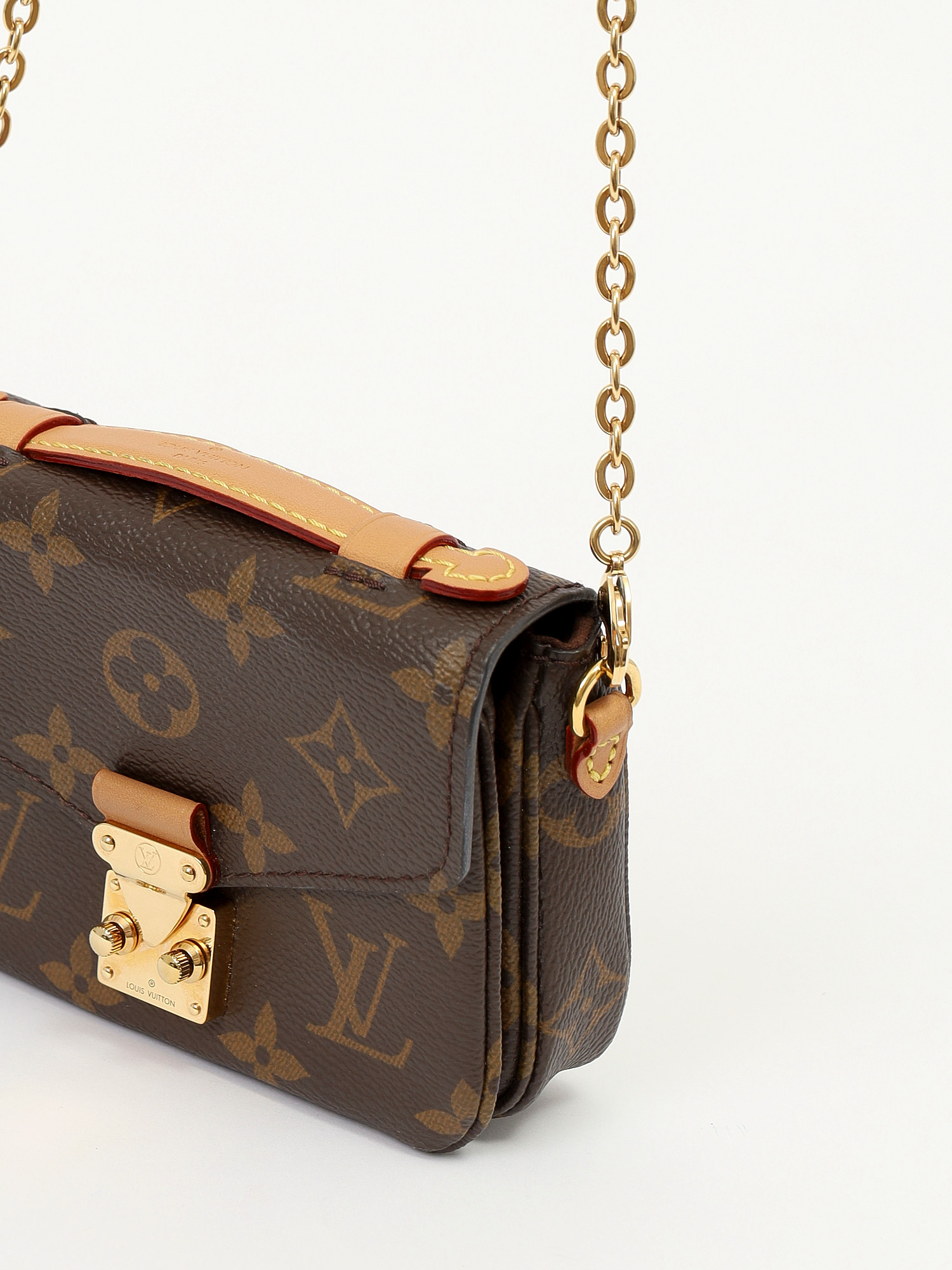Сумки Louis Vuitton Pochette Metis изображение #7