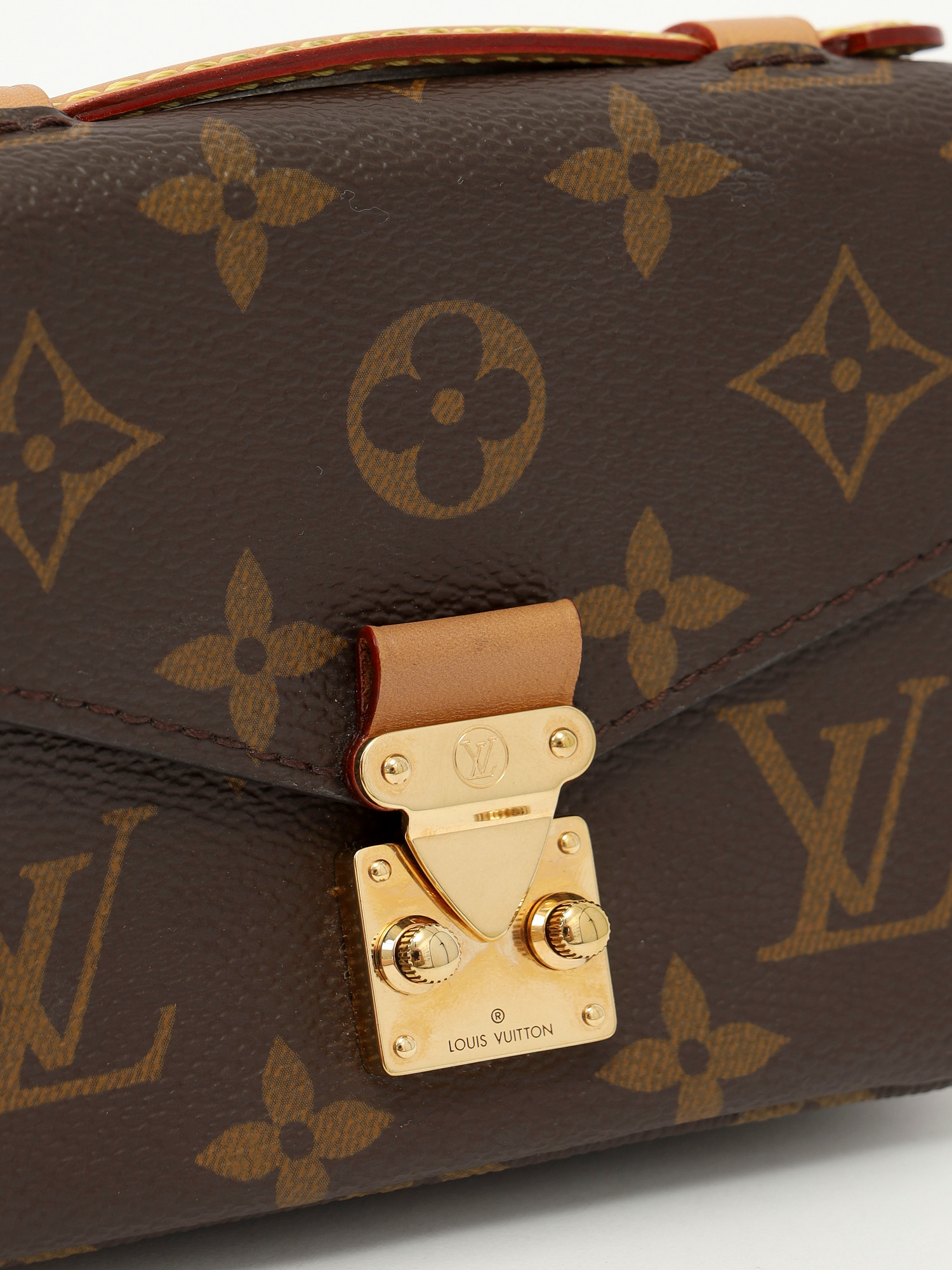 Сумки Louis Vuitton Pochette Metis изображение #9