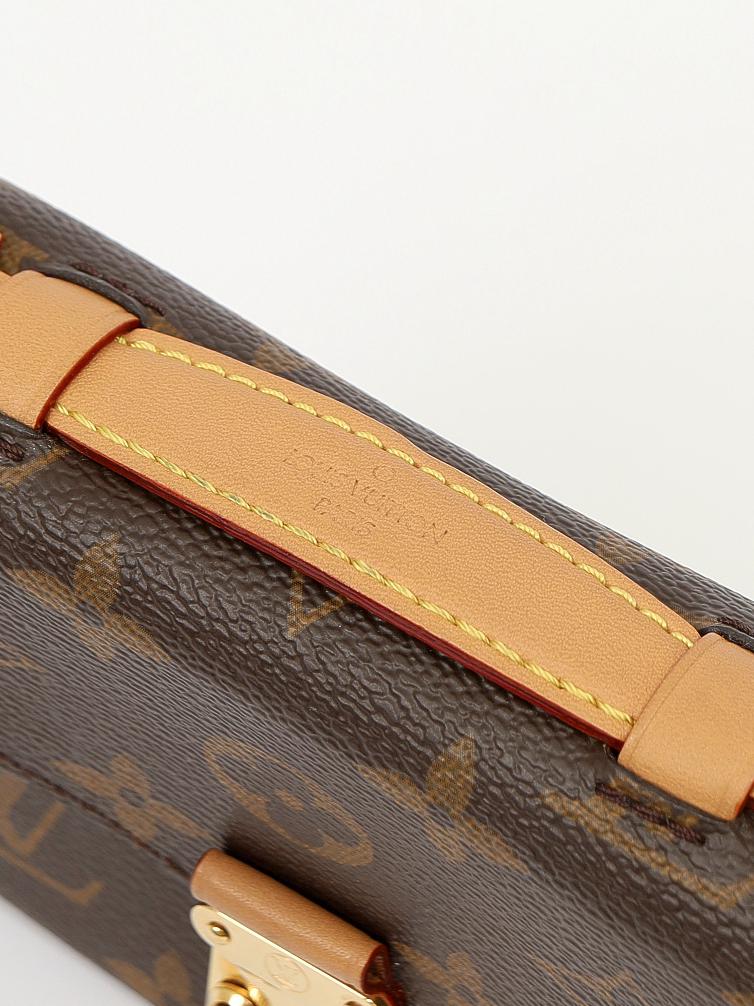 Сумки Louis Vuitton Pochette Metis изображение #8