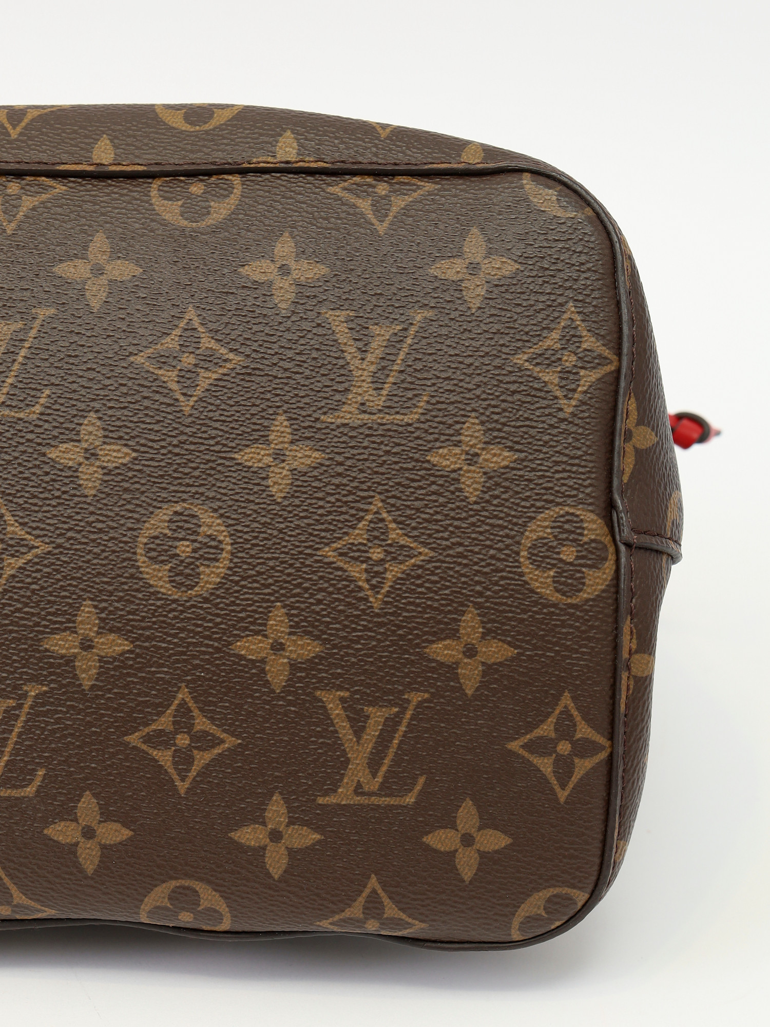 Сумки Louis Vuitton NeoNoe изображение #9