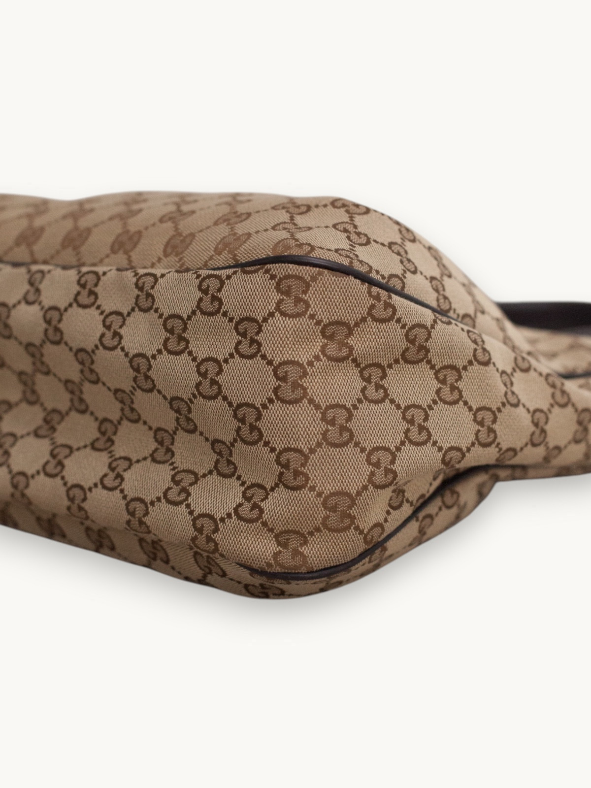 Сумки Gucci Sukey изображение #7