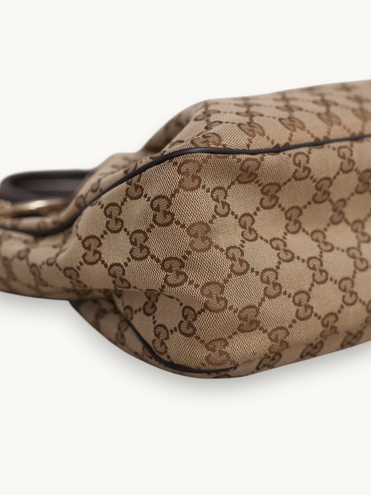 Сумки Gucci Sukey изображение #6