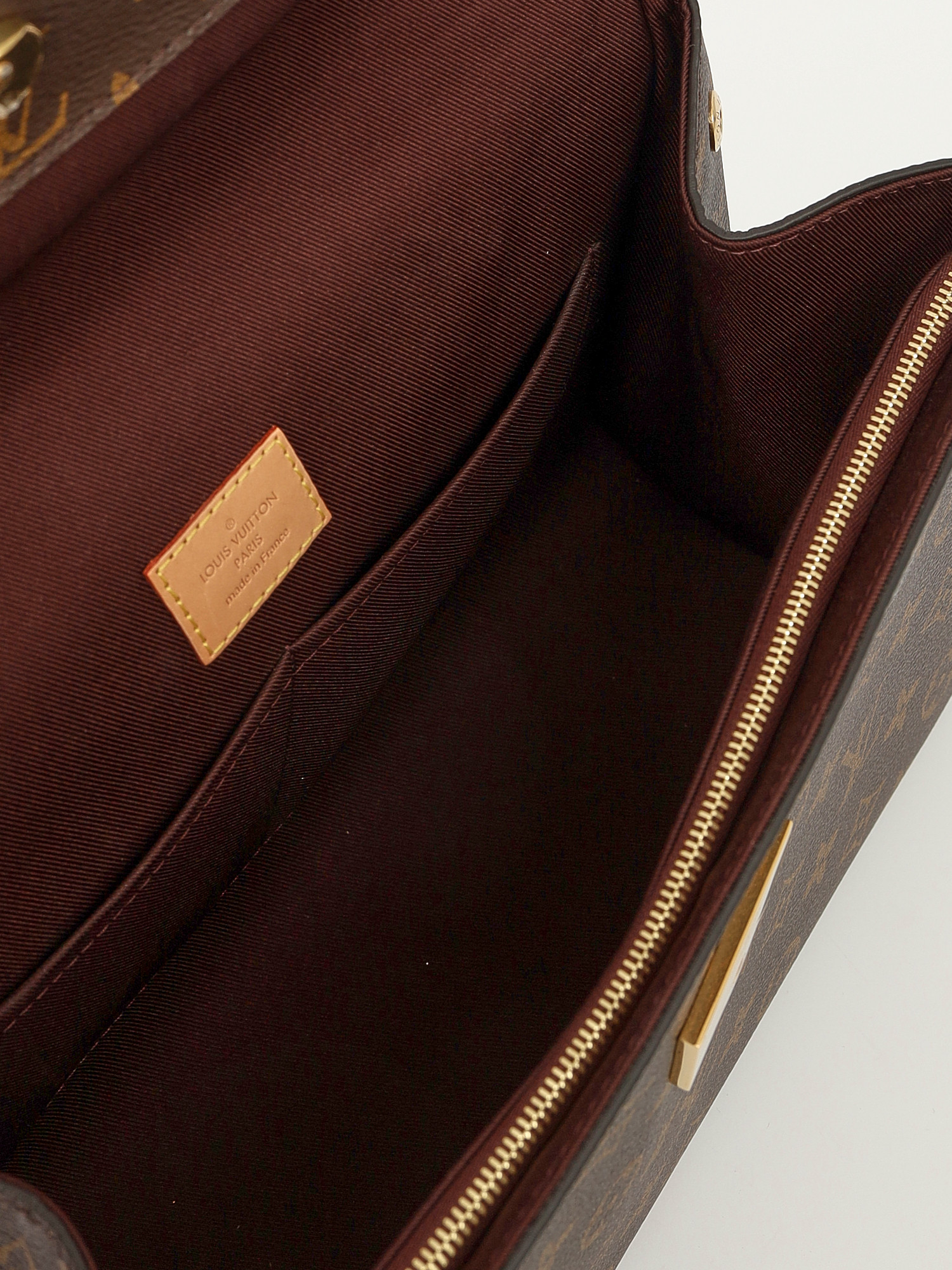Сумки Louis Vuitton Cluny изображение #11