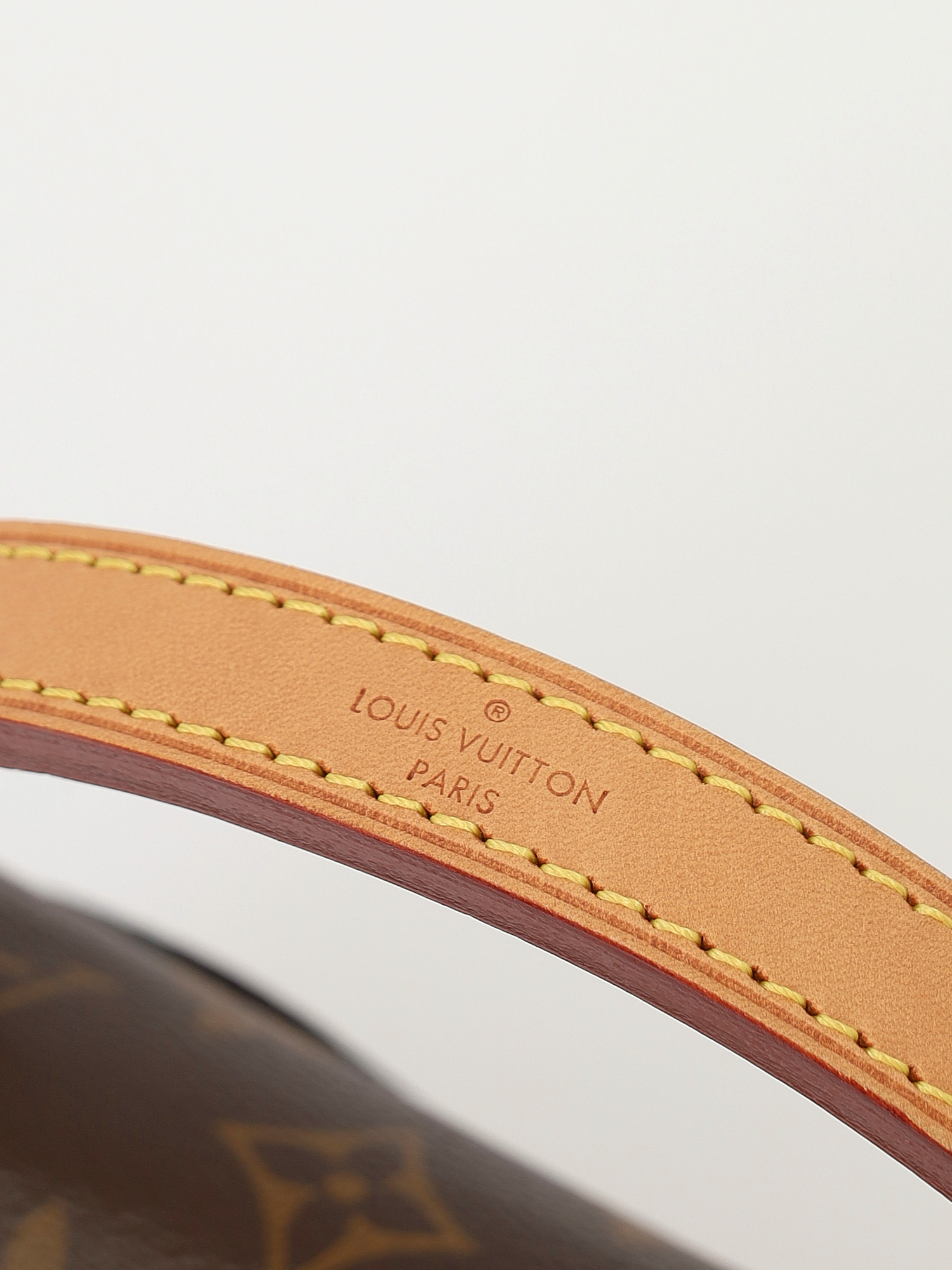 Сумки Louis Vuitton Cluny изображение #8