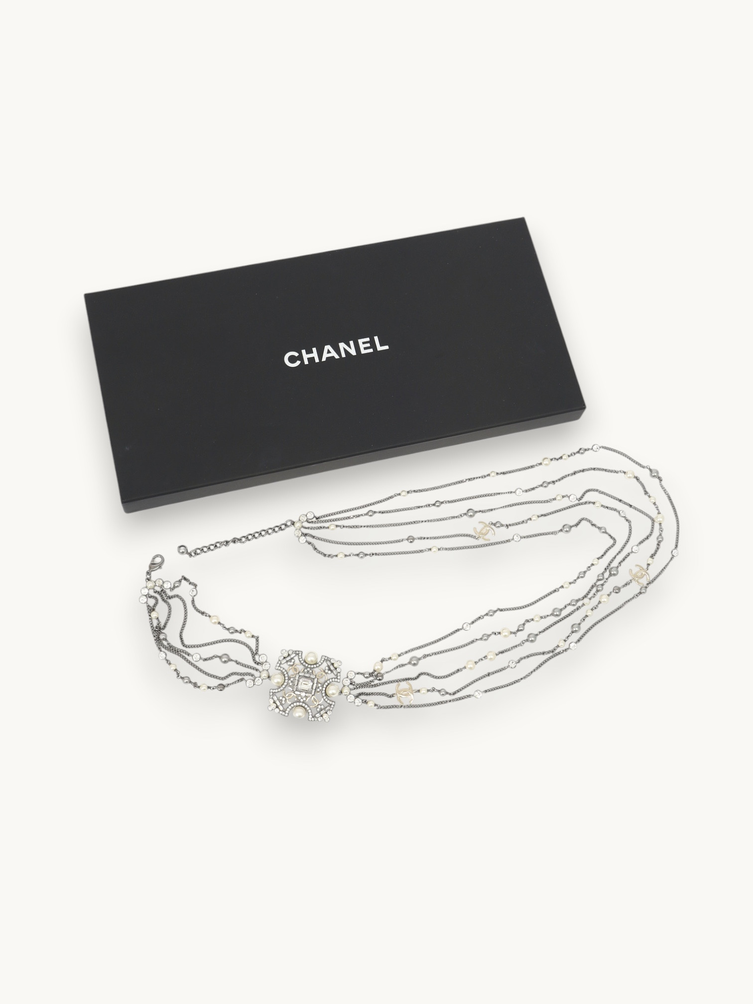 Украшения Chanel изображение #3