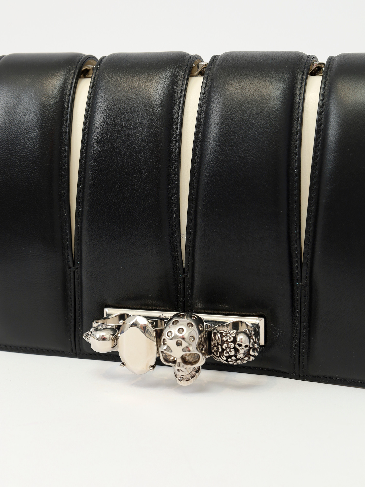 Сумки Alexander McQueen Slash изображение #6