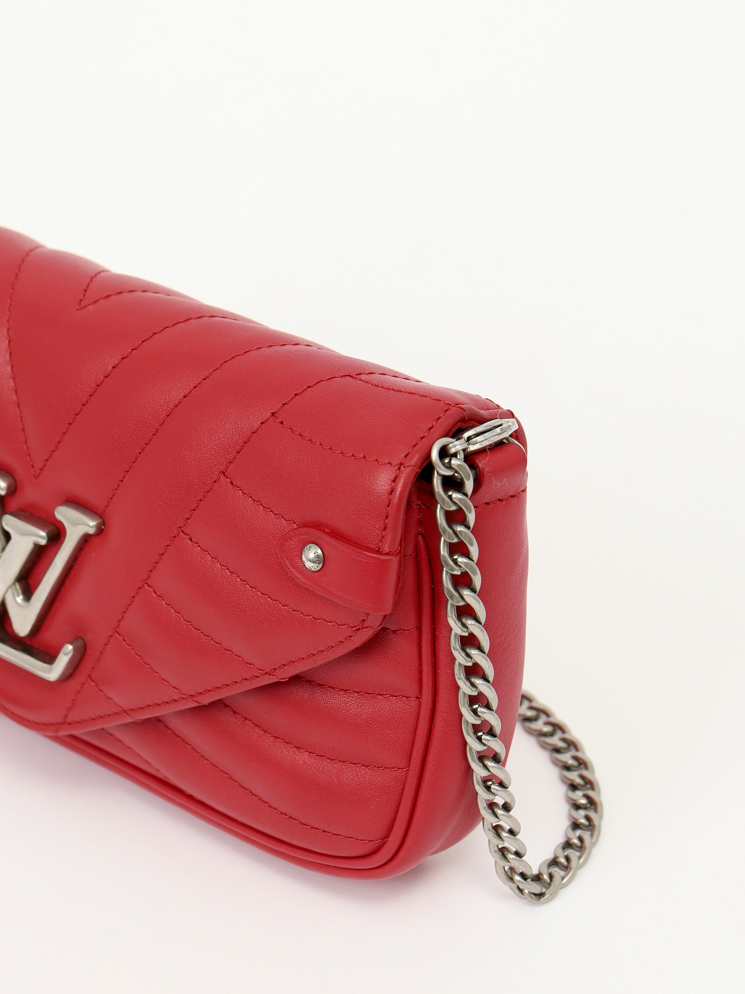 Сумки Louis Vuitton New Wave изображение #8