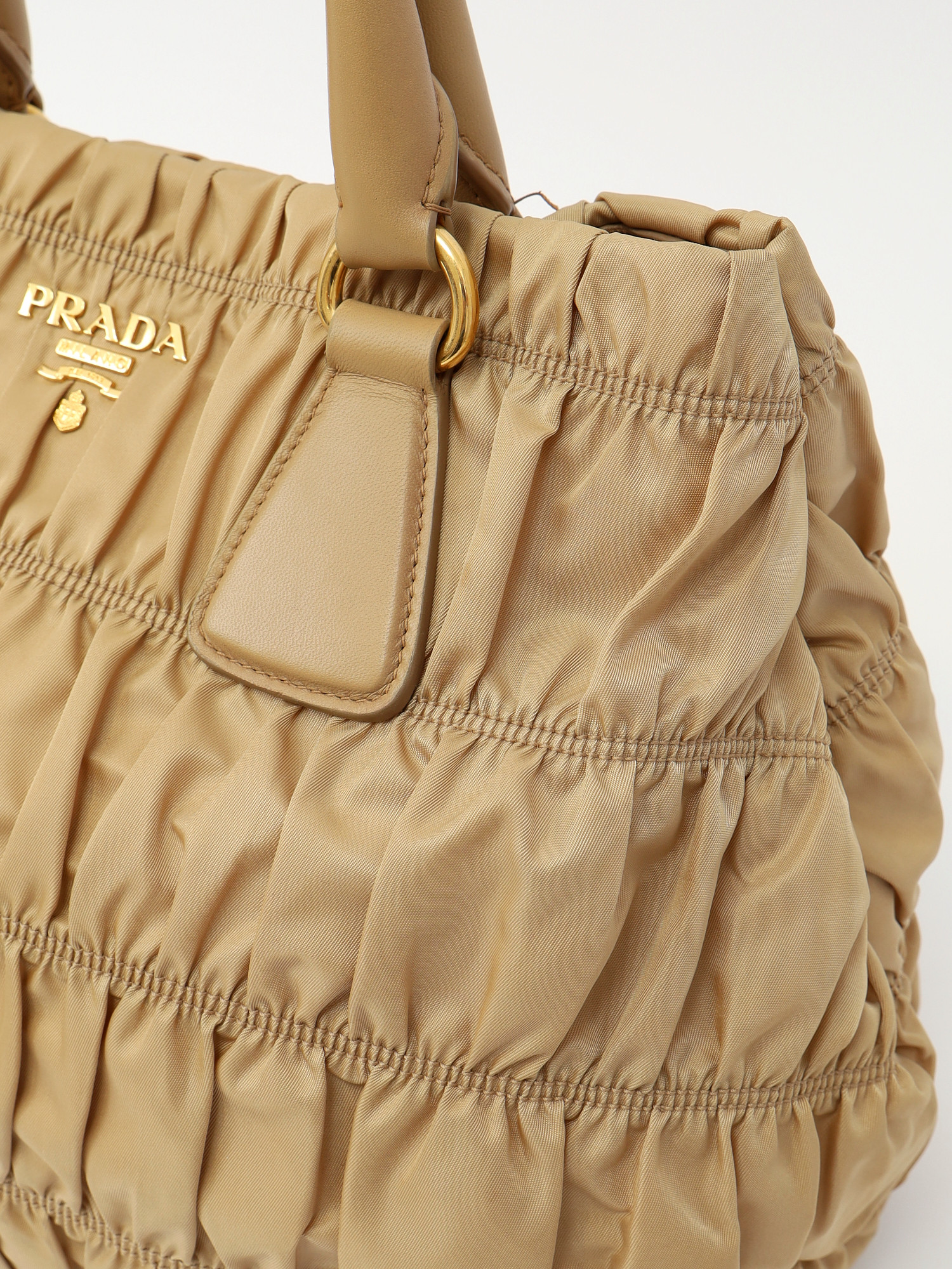Сумки Prada Gaufre изображение #6