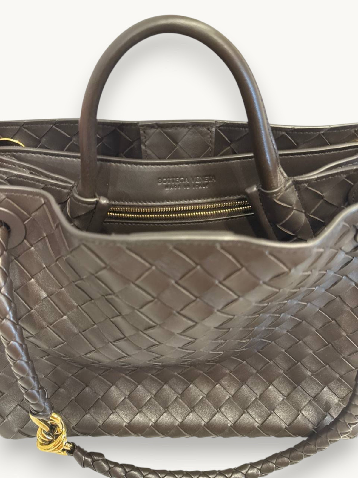 Сумки Bottega Veneta Andiamo изображение #9
