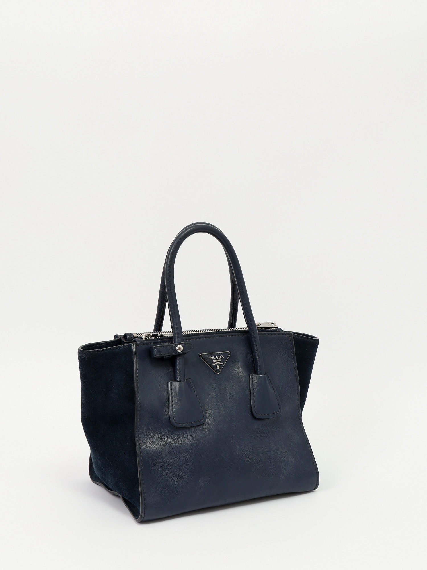Сумки Prada Twin Pocket изображение #3