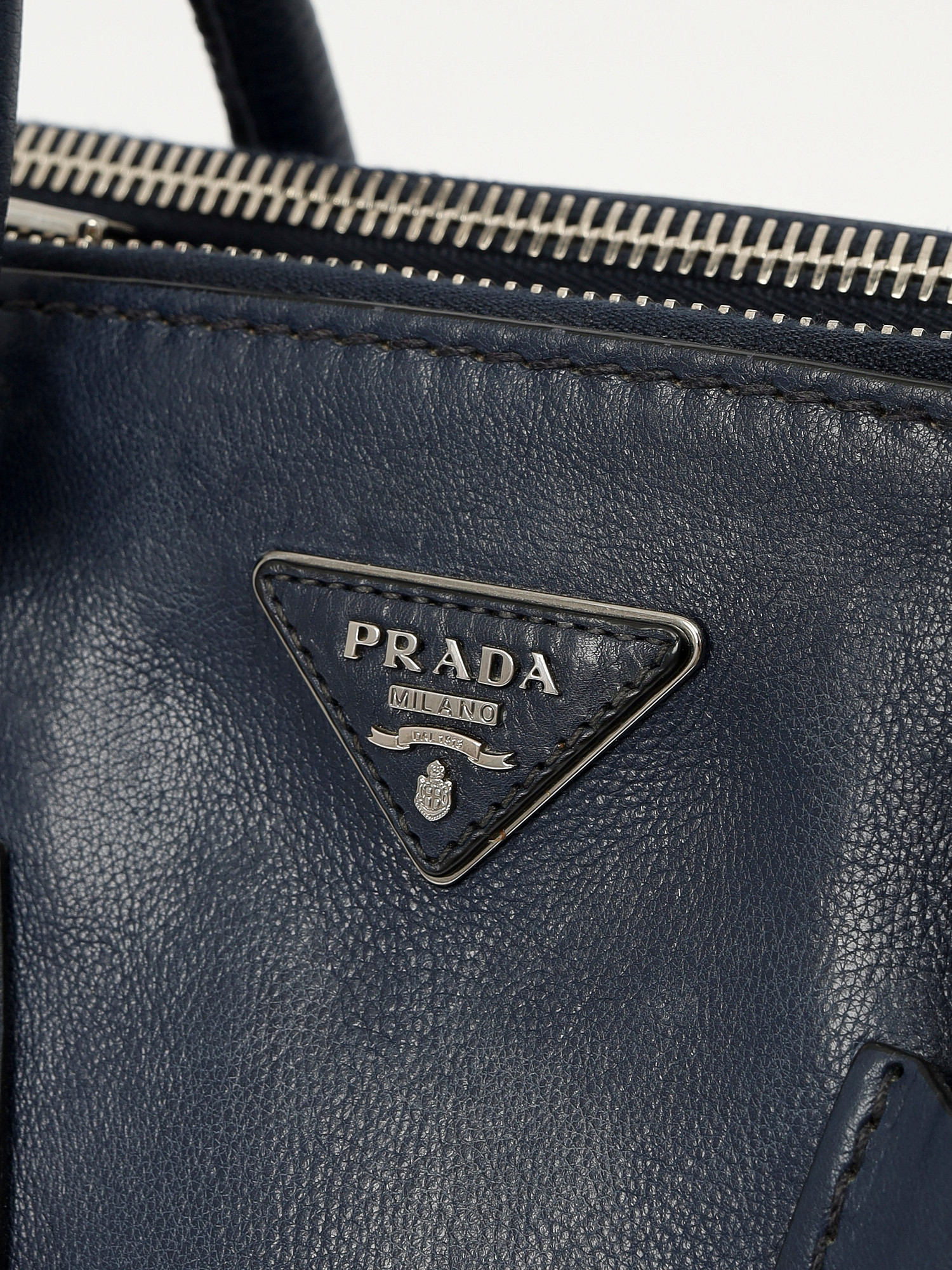 Сумки Prada Twin Pocket изображение #8