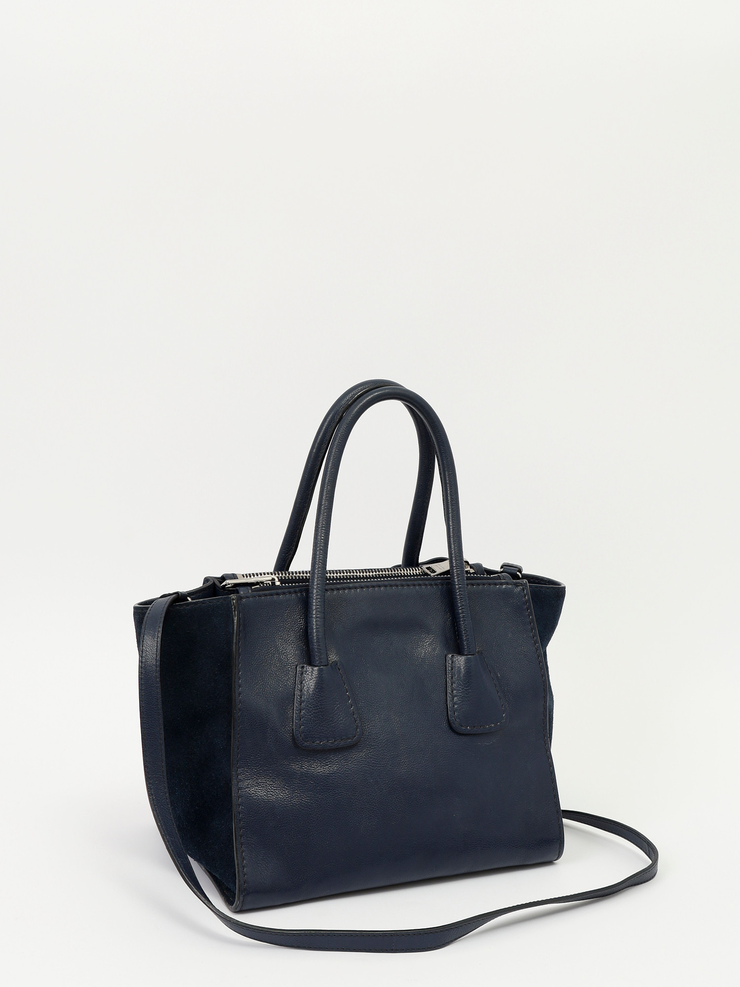 Сумки Prada Twin Pocket изображение #4