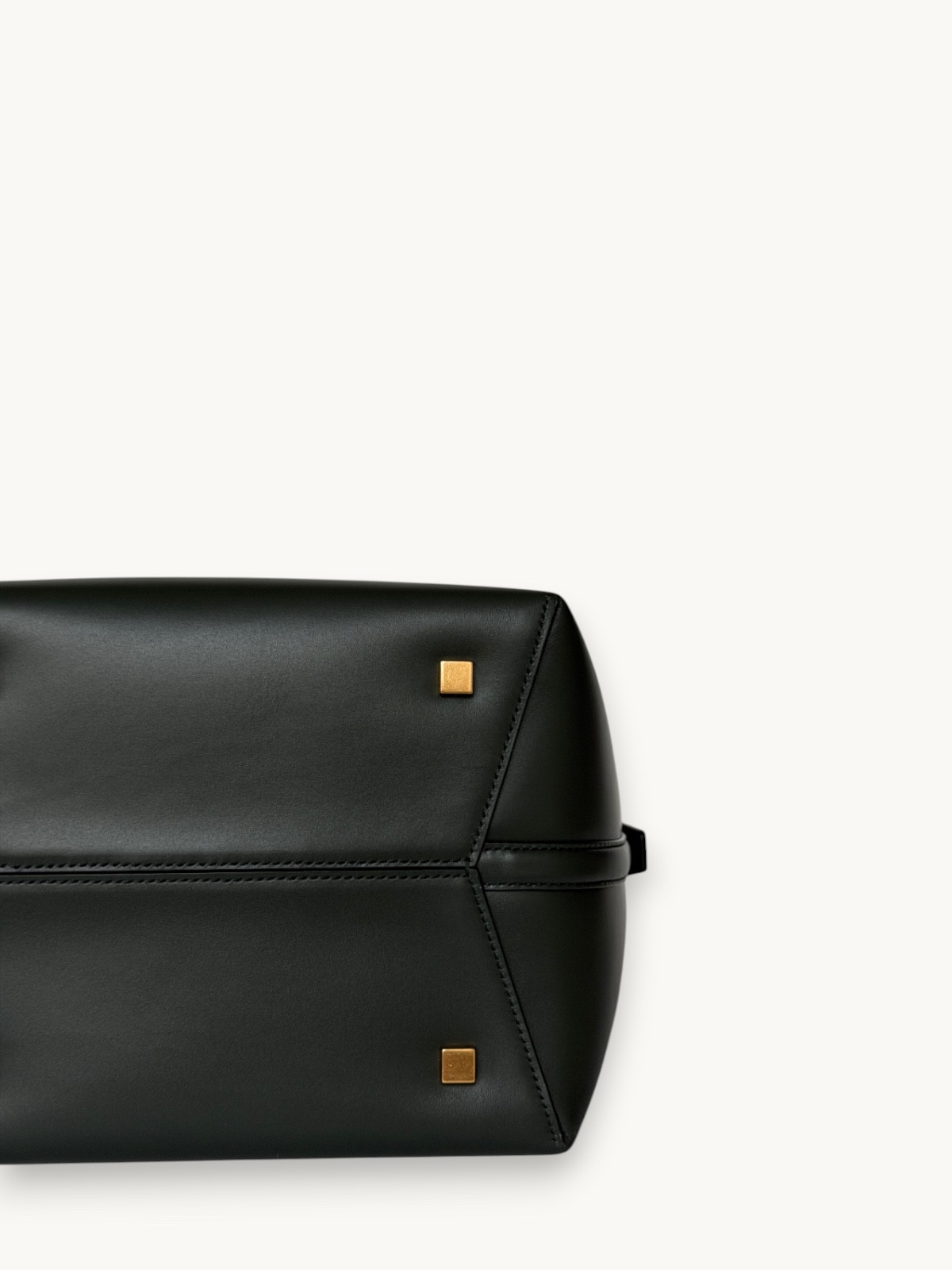 Сумки Saint Laurent Le 37 изображение #11