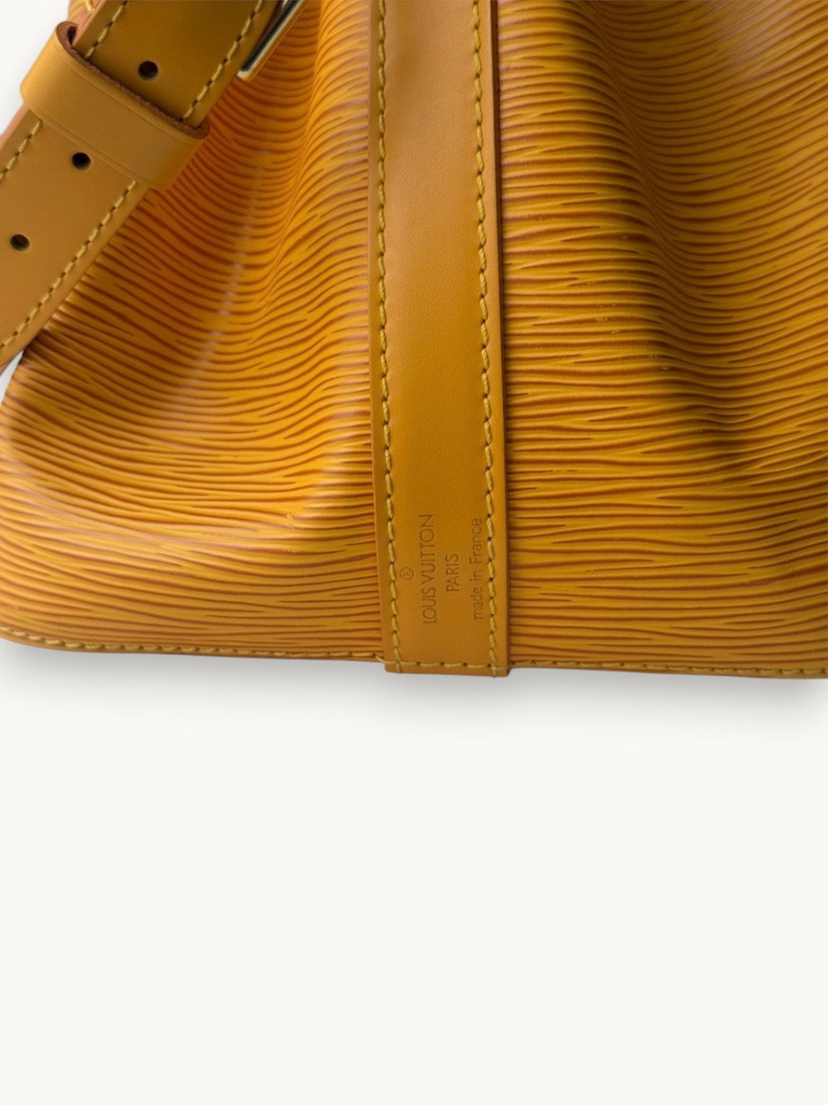 Сумки Louis Vuitton Noe изображение #9