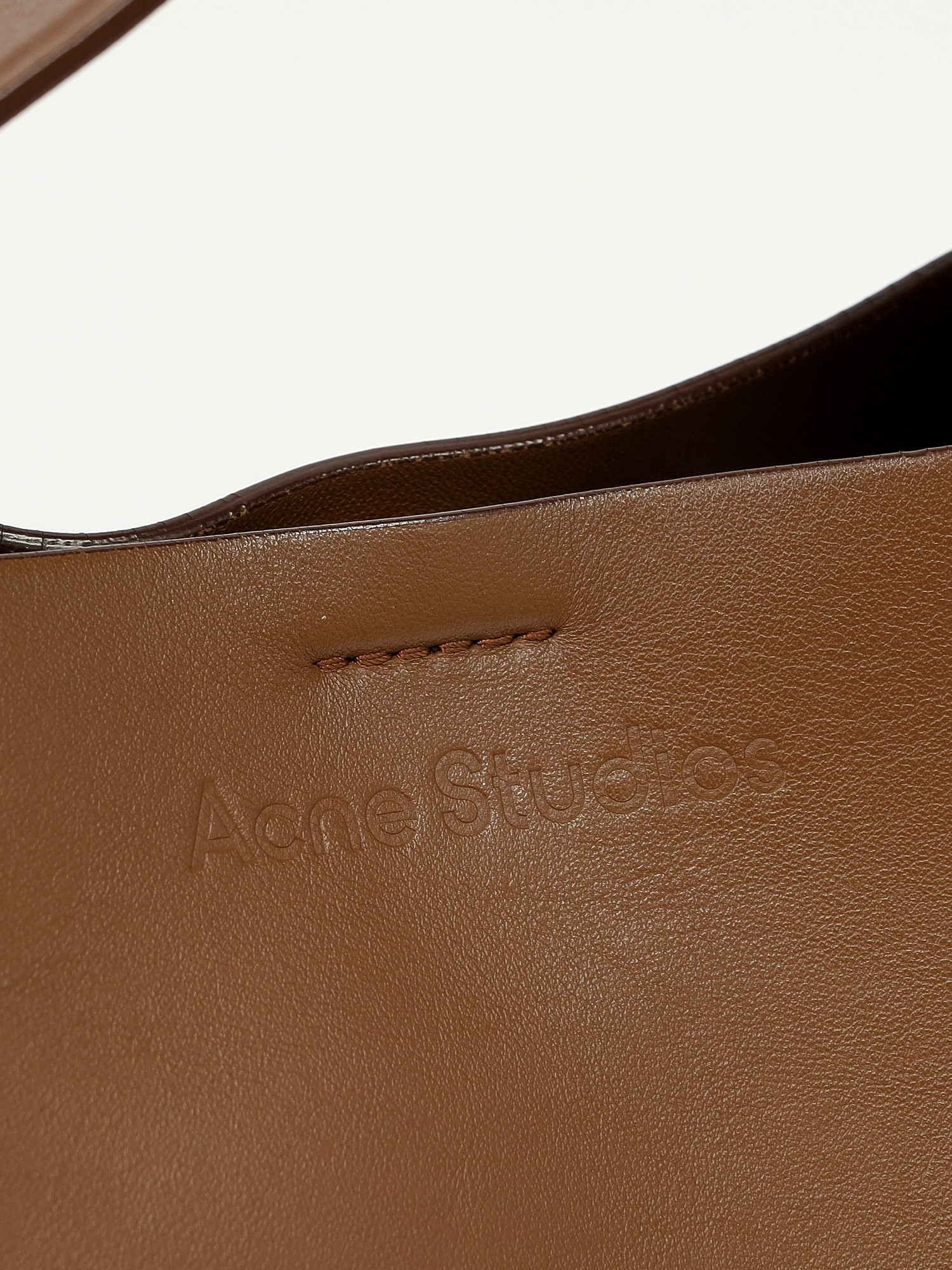 Сумки Acne Studios Musubi изображение #6