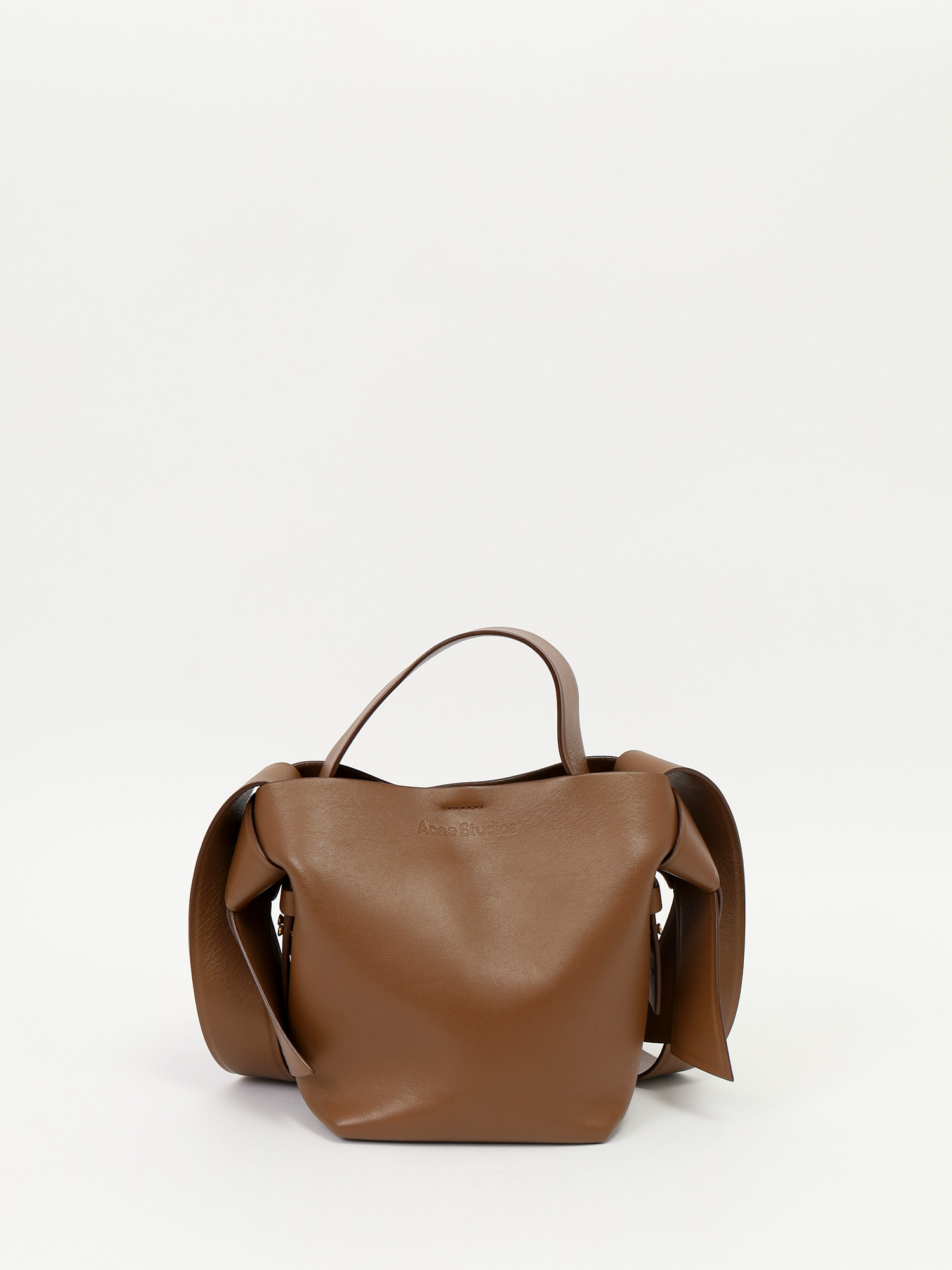 Сумки Acne Studios Musubi изображение #1