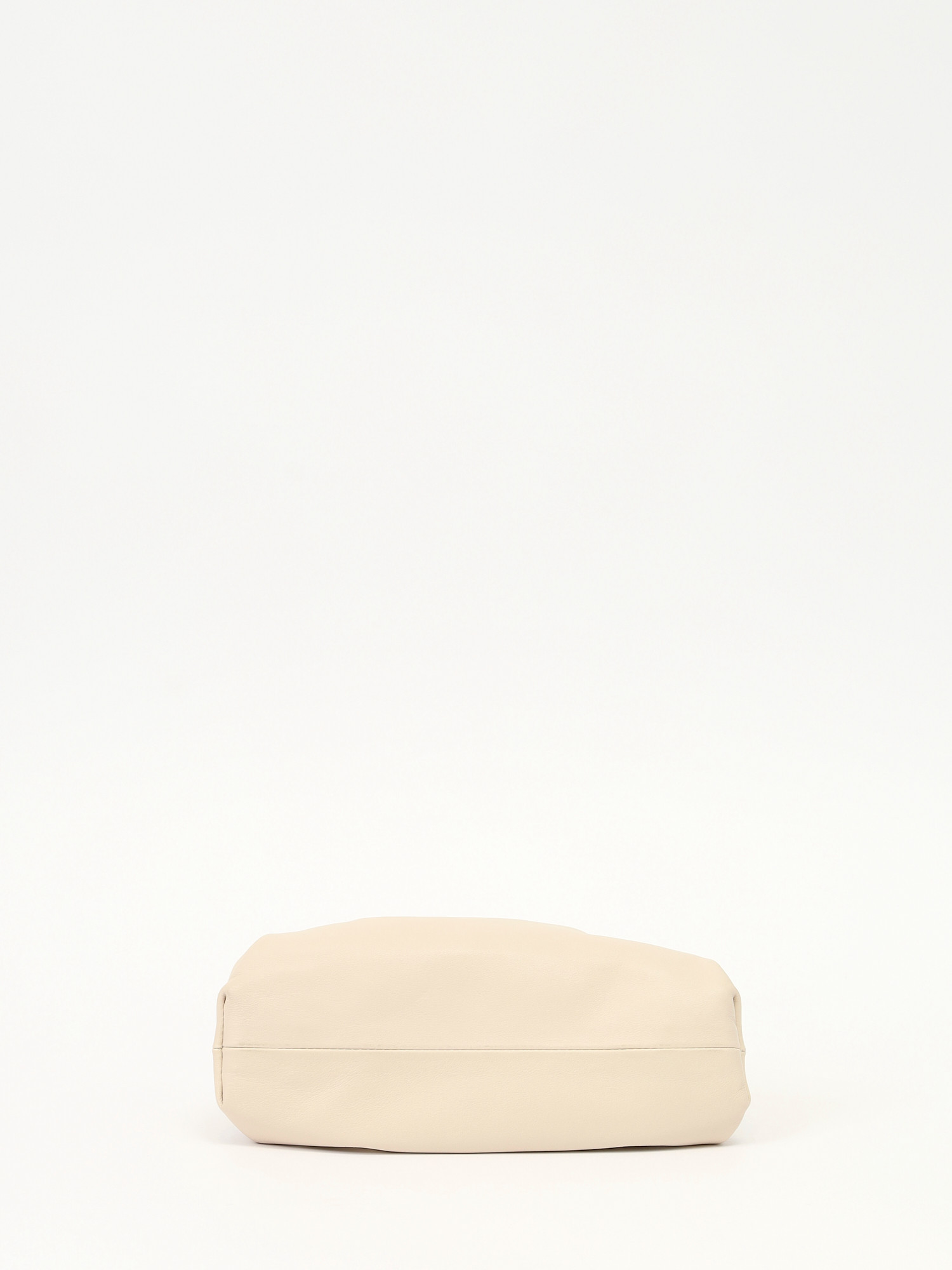 Сумки Bottega Veneta Pouch изображение #9