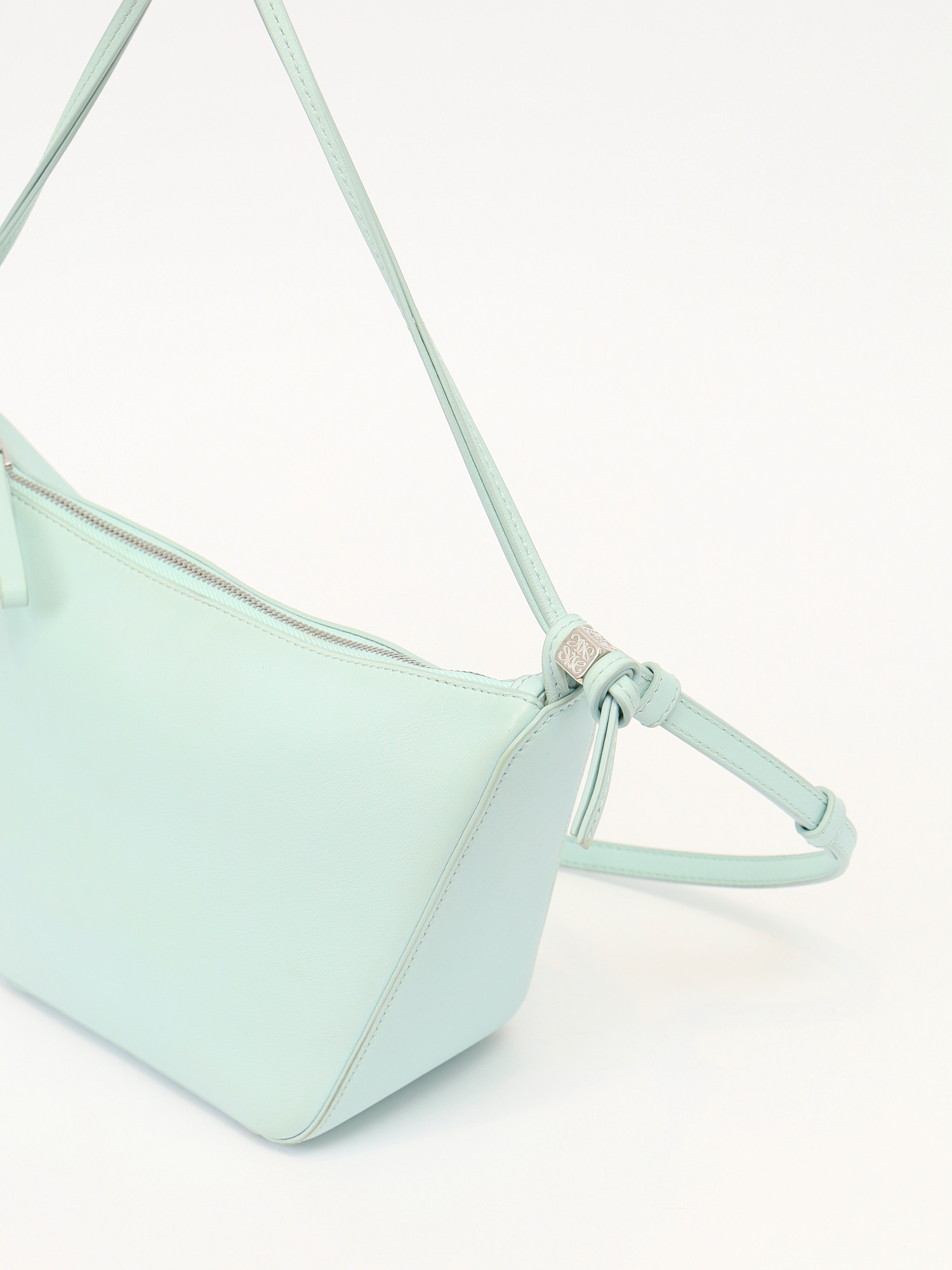 Сумки Loewe Hammock изображение #8