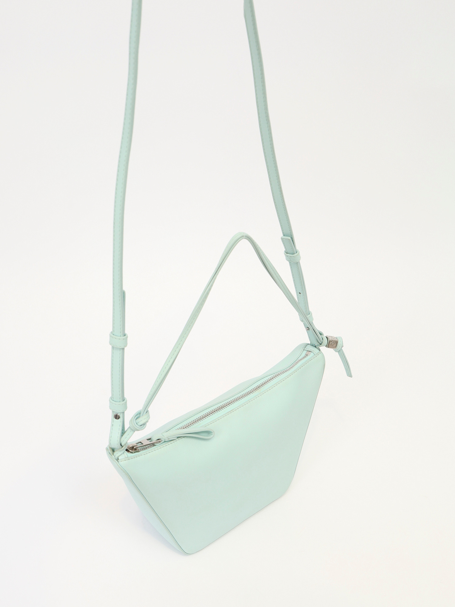 Сумки Loewe Hammock изображение #5