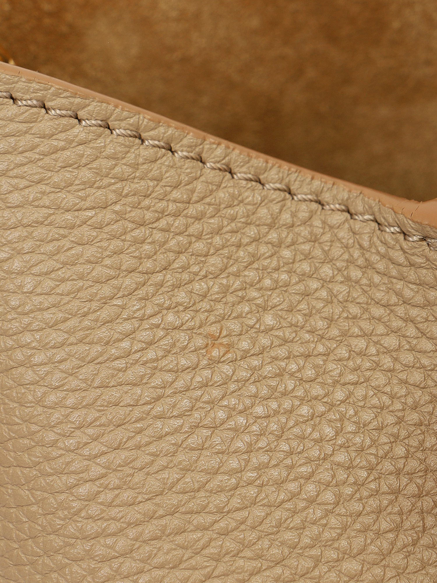 Сумки Loewe Pebble изображение #9