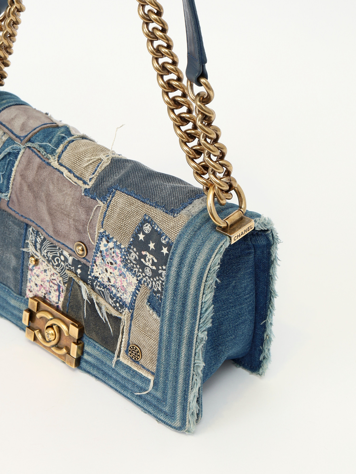 Сумки Chanel Boy изображение #8