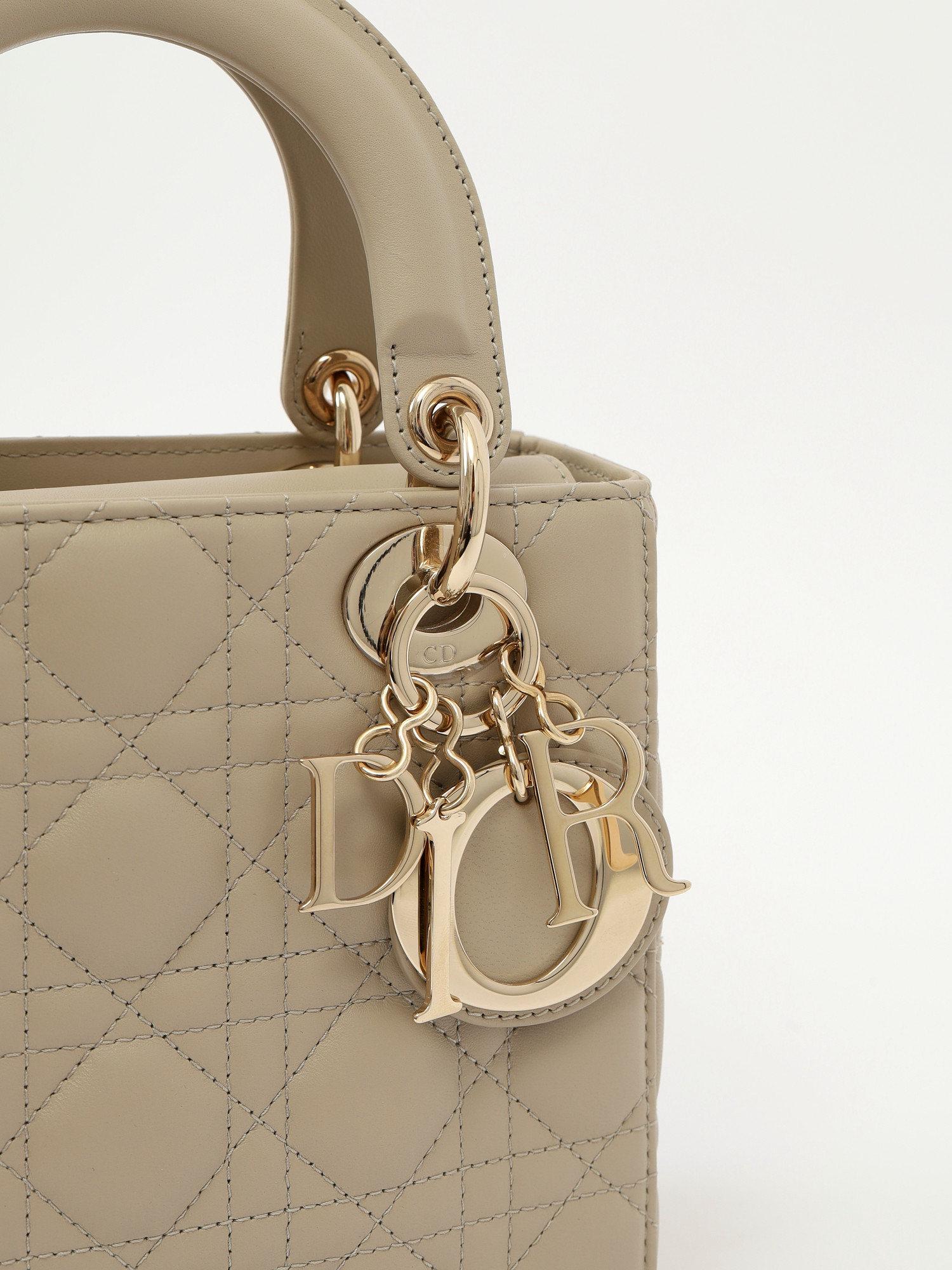 Сумки Dior Lady Dior изображение #6