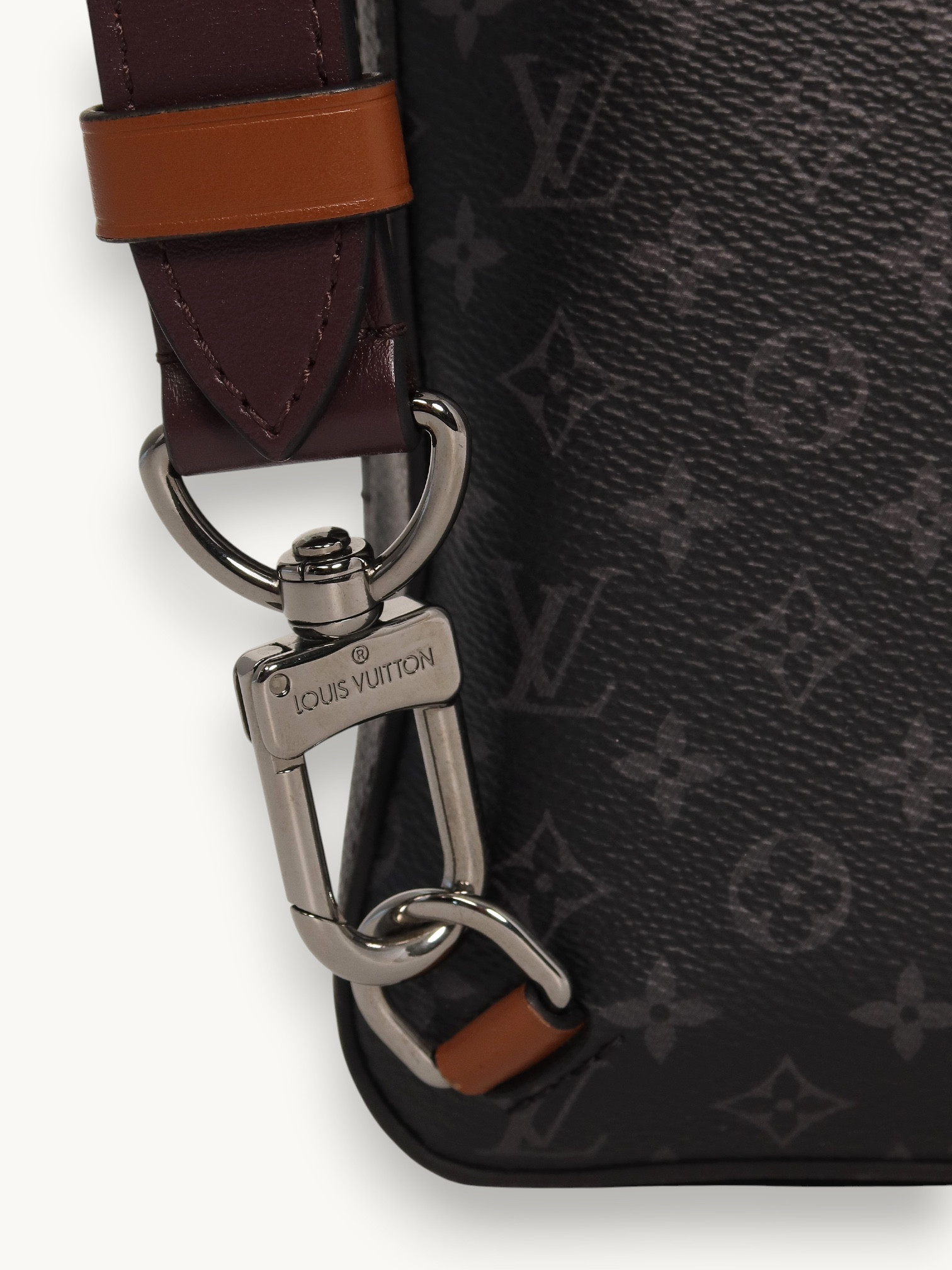 Сумки Louis Vuitton Amazone Sling изображение #6