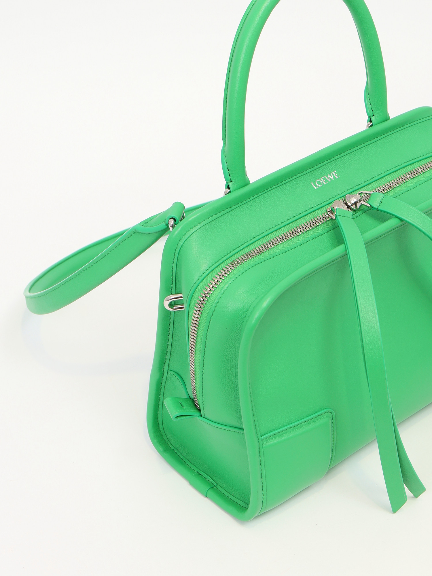 Сумки Loewe Amazona изображение #9