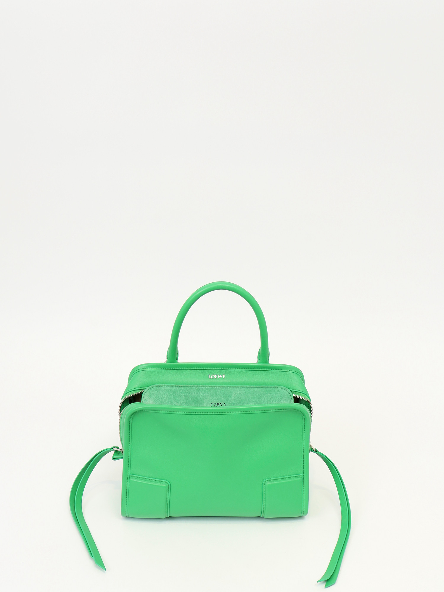 Сумки Loewe Amazona изображение #1