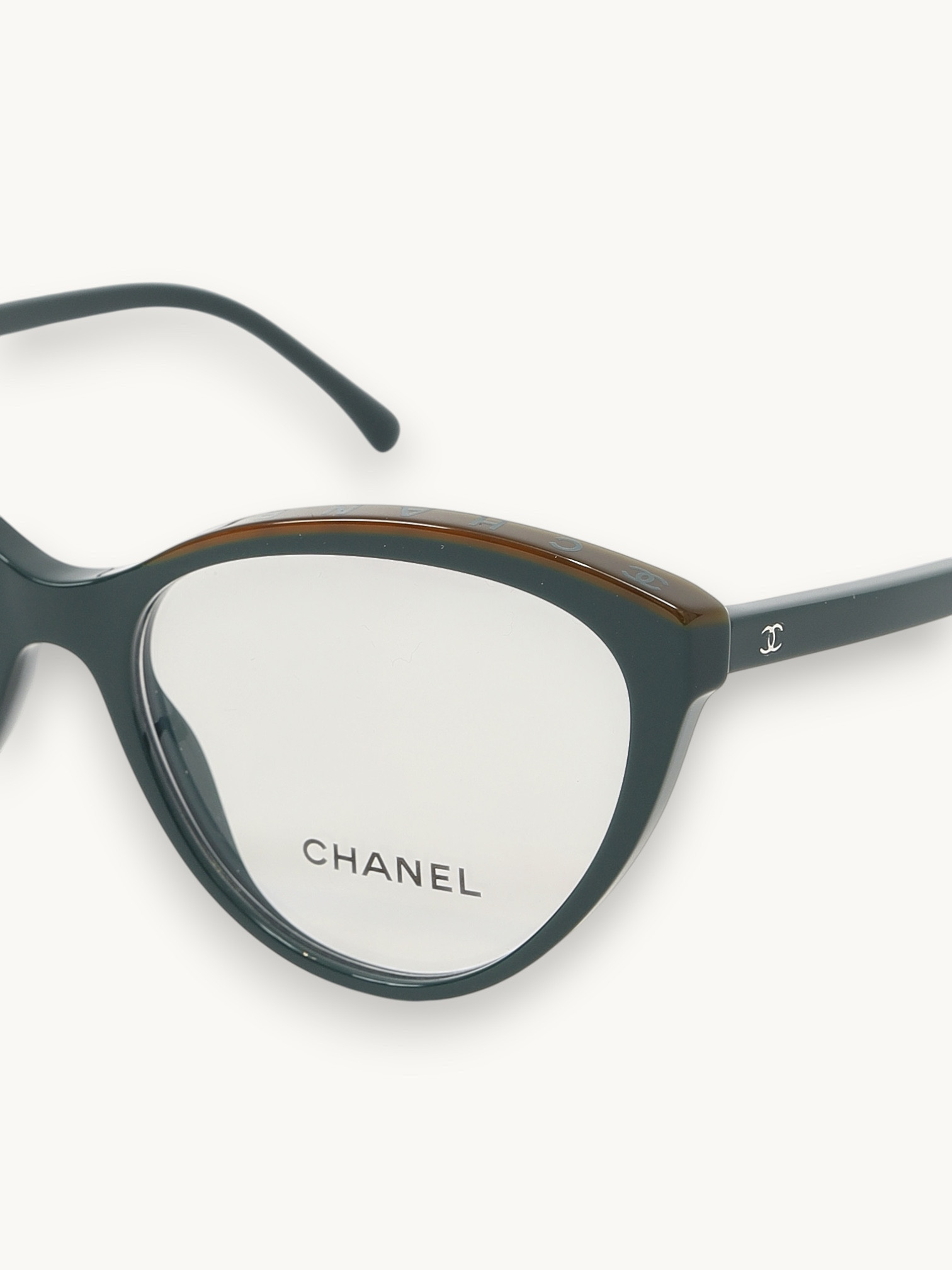 Аксессуары Chanel изображение #7