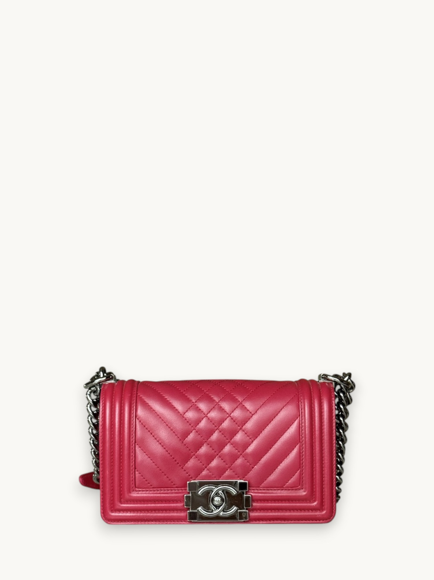 Сумки Chanel Boy изображение #1
