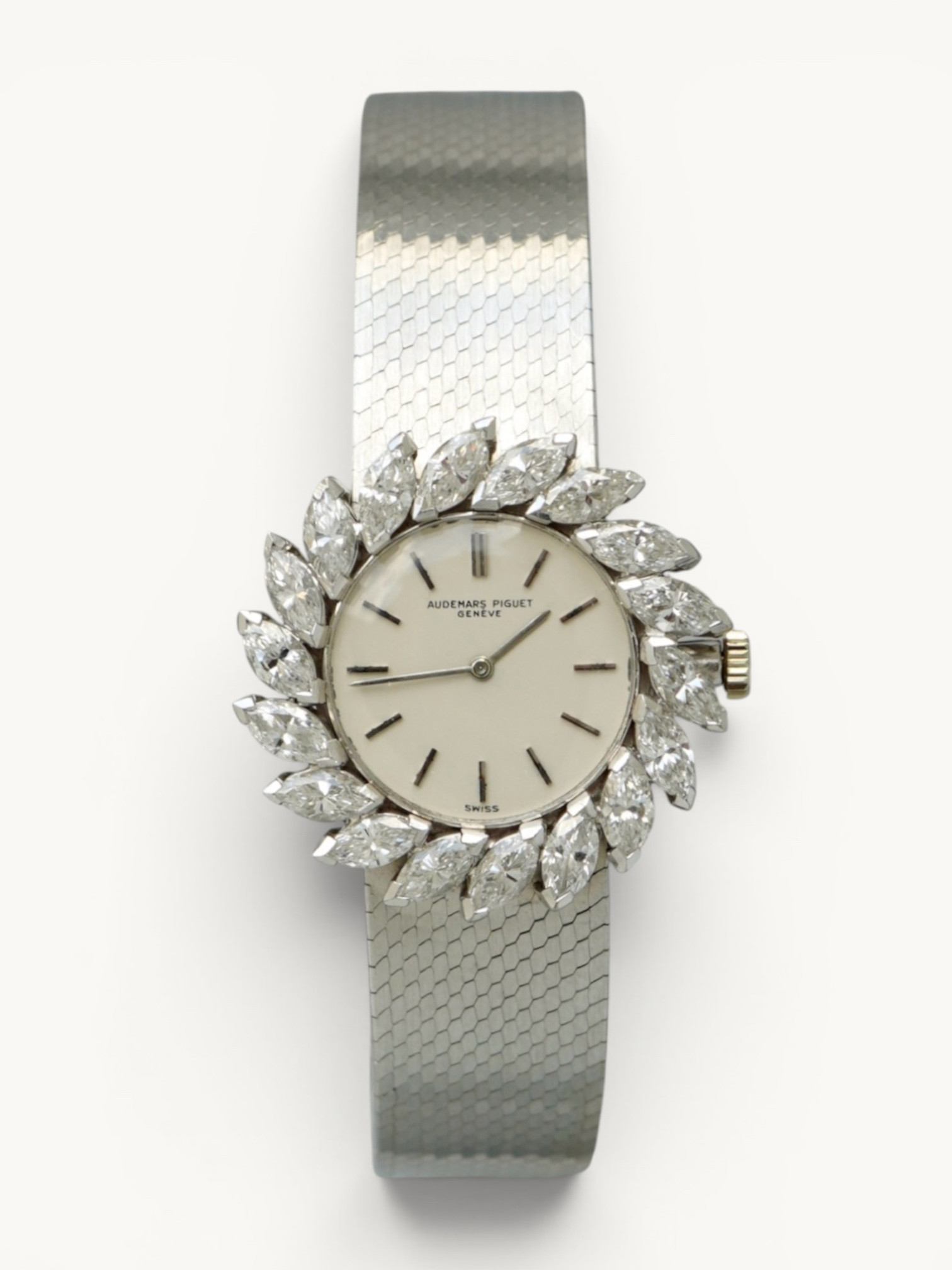 Часы Audemars Piguet Diamond Daisy изображение #1
